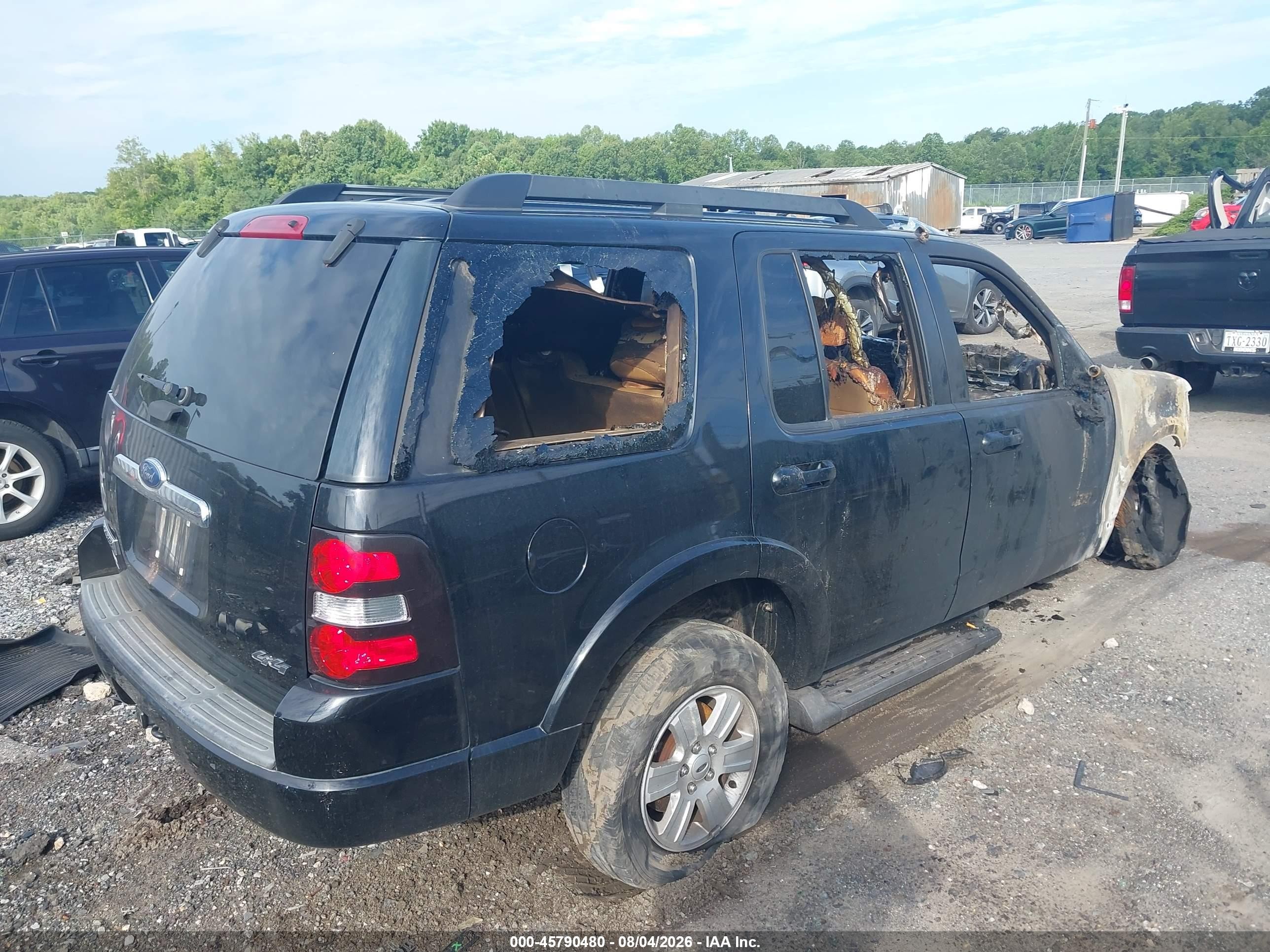 2008 Ford Explorer Xlt Black vin: 1FMEU73E18UB05723