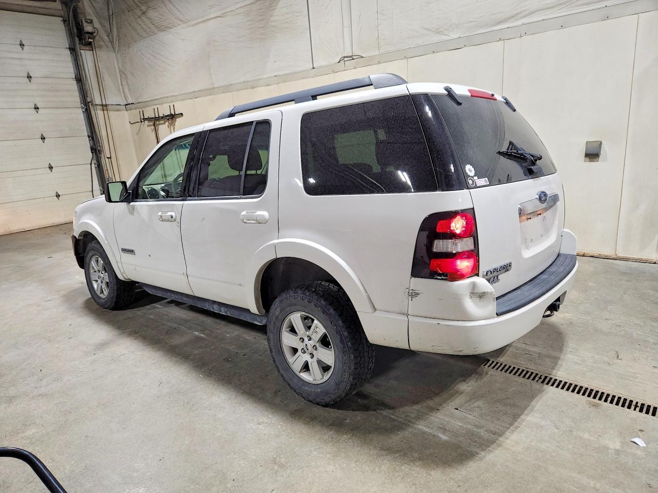 2008 Ford Explorer Xlt Cream vin: 1FMEU73E18UB29004