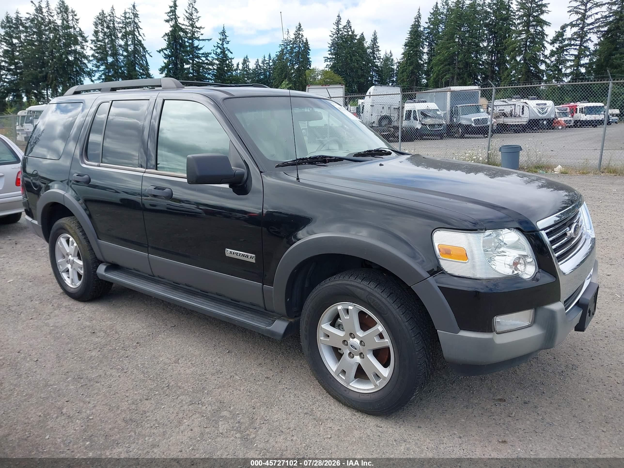 2006 Ford Explorer Xlt Black vin: 1FMEU73E26UB32250