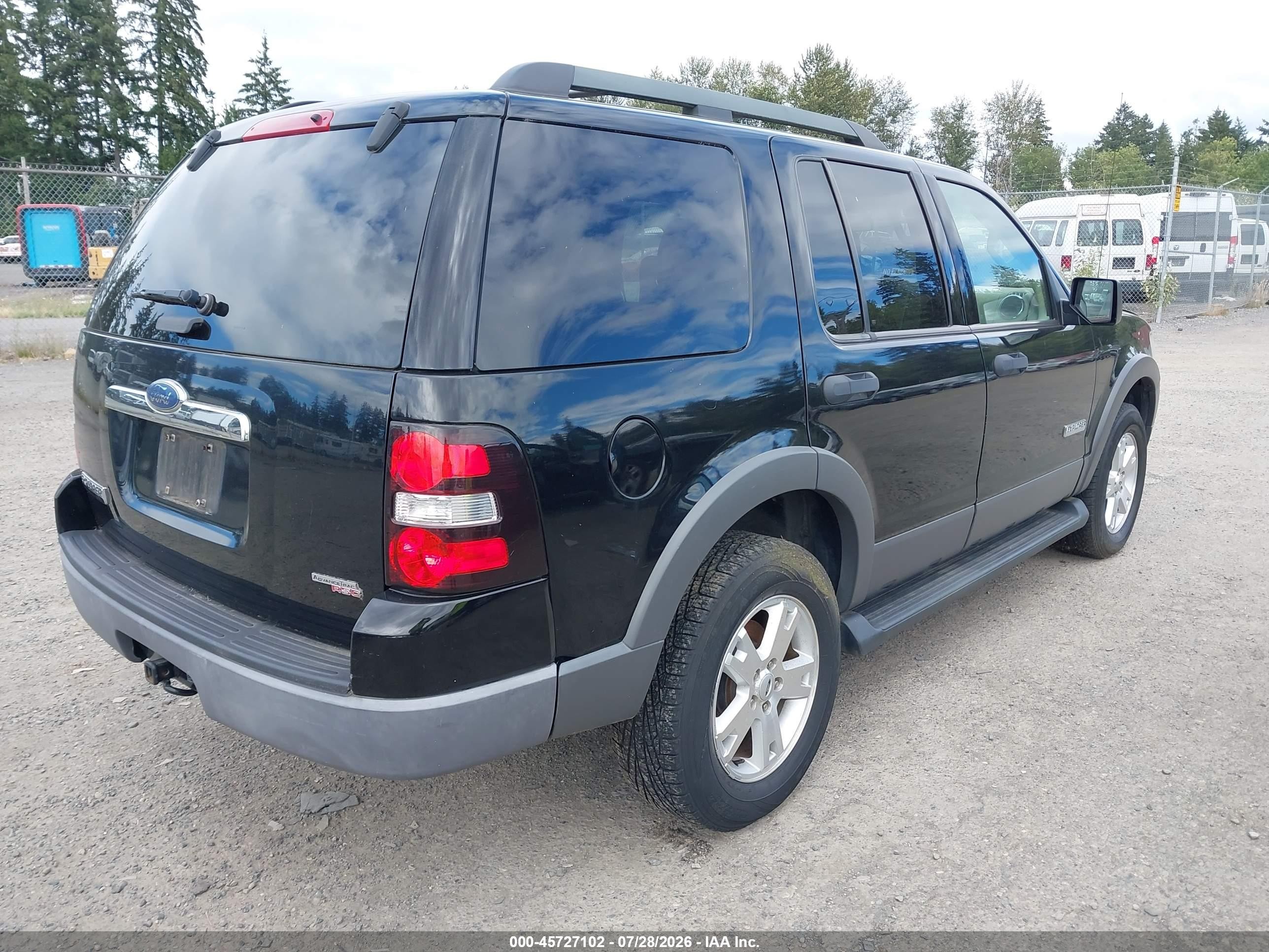 2006 Ford Explorer Xlt Black vin: 1FMEU73E26UB32250