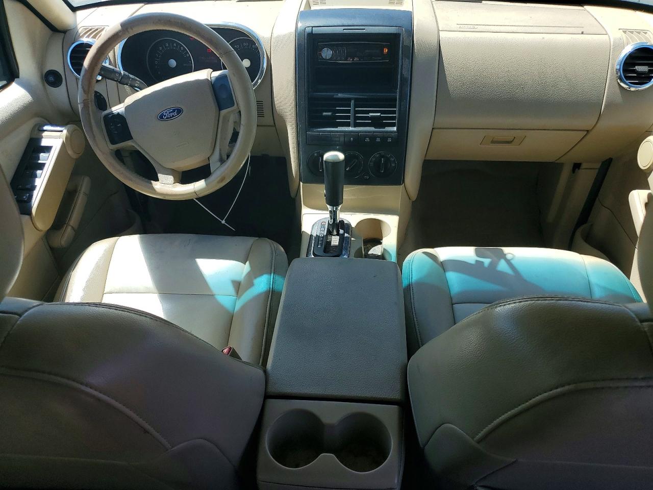2006 Ford Explorer Xlt Tan vin: 1FMEU73E26UB58802