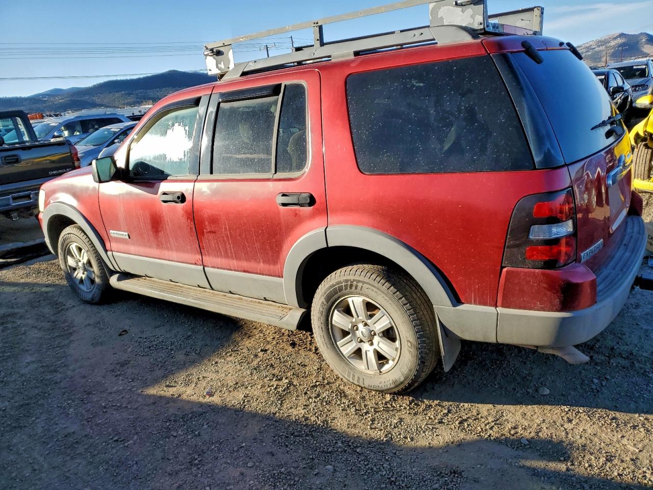 2006 Ford Explorer Xlt Red vin: 1FMEU73E26UB64180