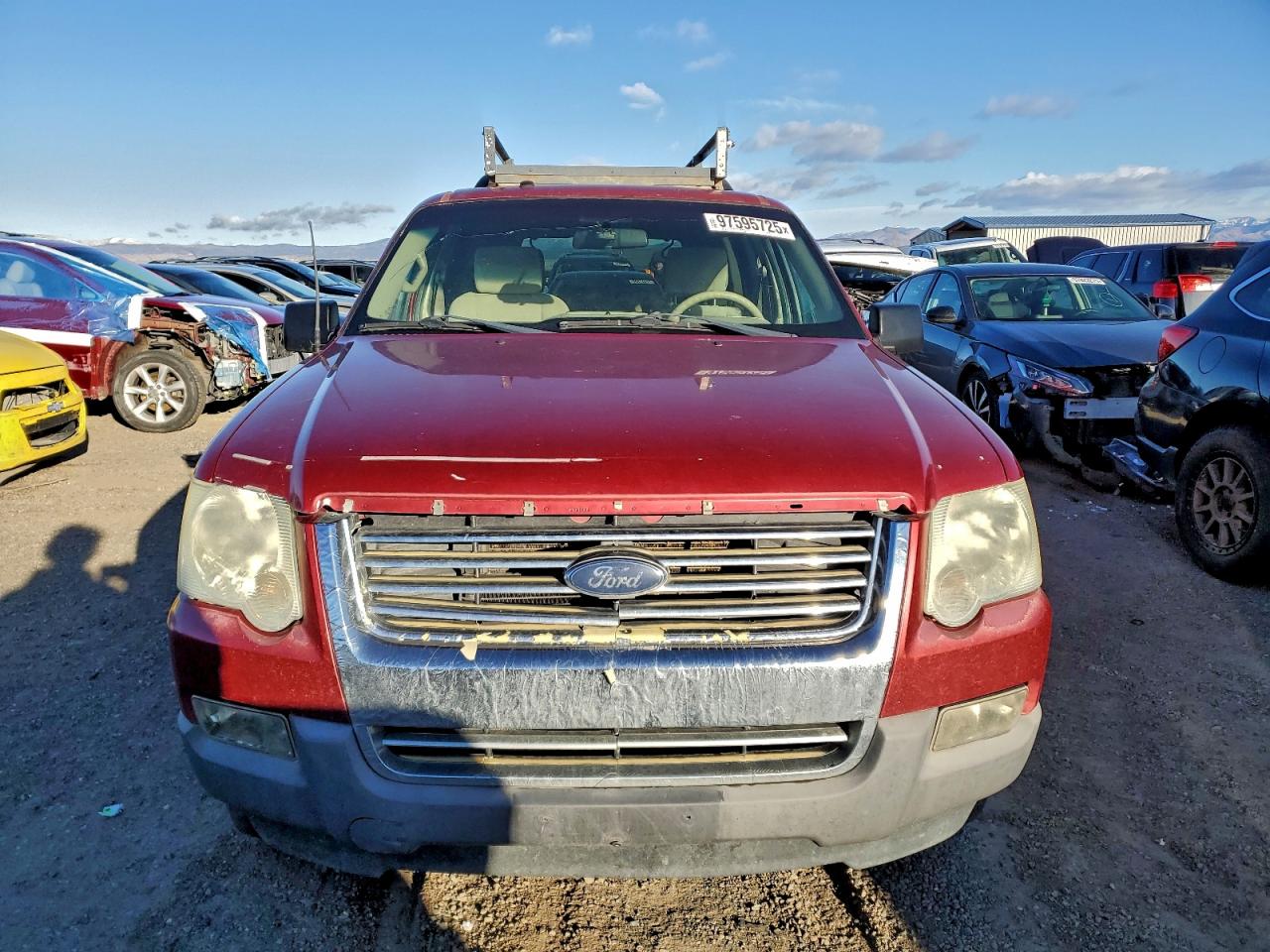 2006 Ford Explorer Xlt Red vin: 1FMEU73E26UB64180