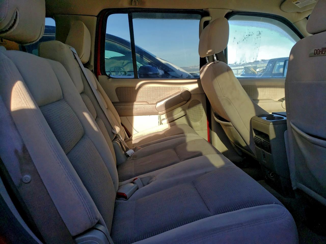 2006 Ford Explorer Xlt Red vin: 1FMEU73E26UB64180