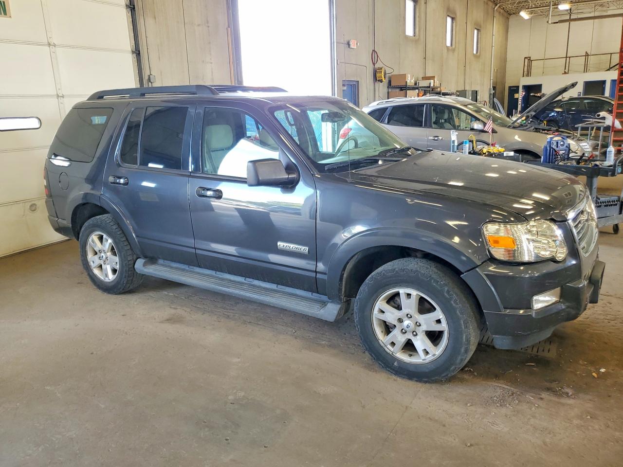 2007 Ford Explorer Xlt Charcoal vin: 1FMEU73E37UB54047