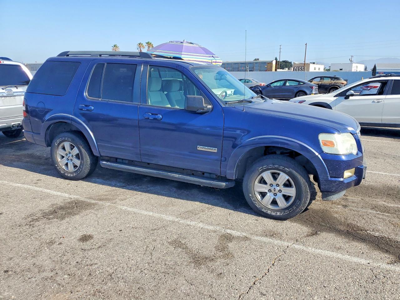 2007 Ford Explorer Xlt Blue vin: 1FMEU73E37UB55151
