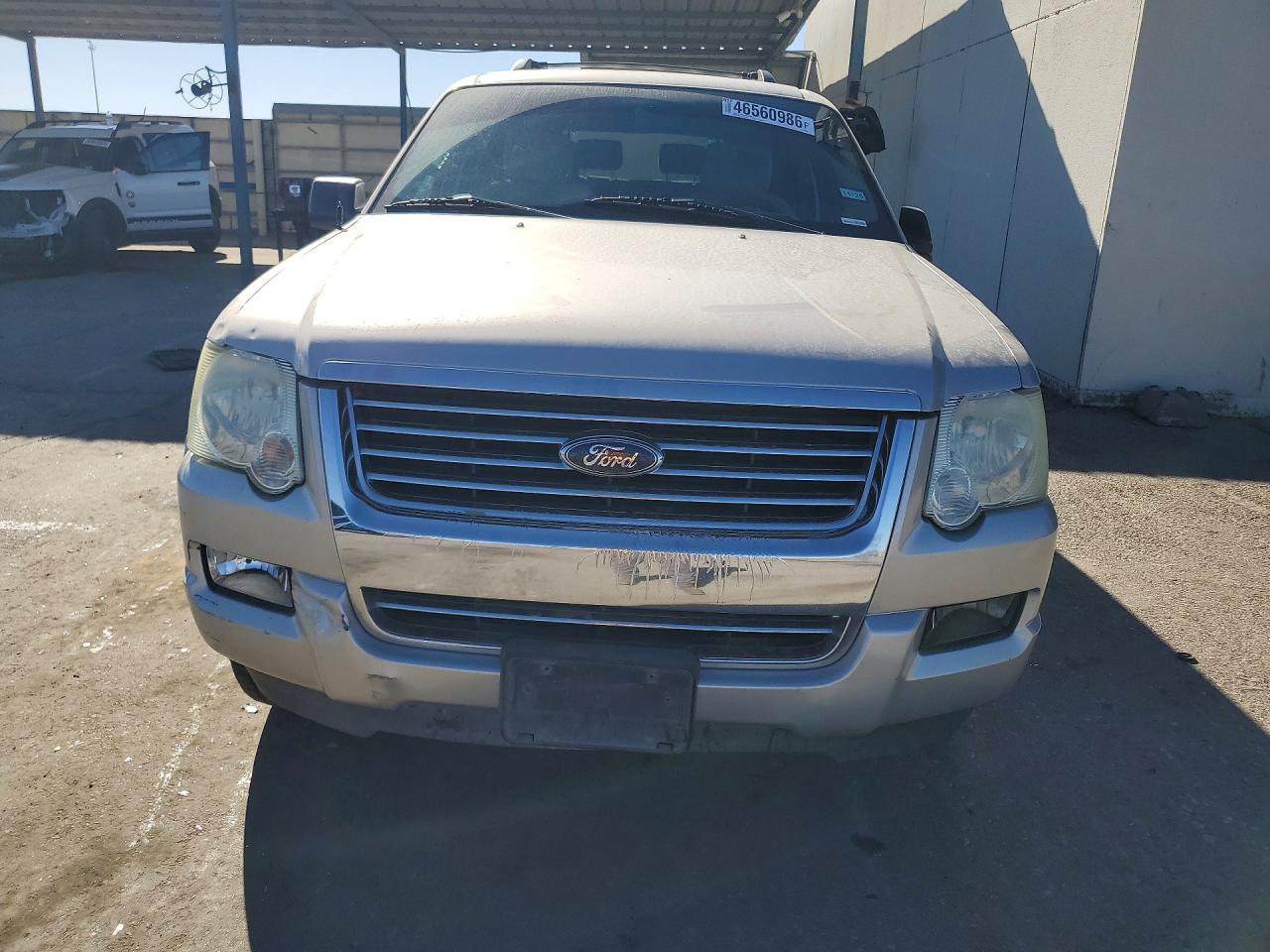 2008 Ford Explorer Xlt Silver vin: 1FMEU73E38UA59666