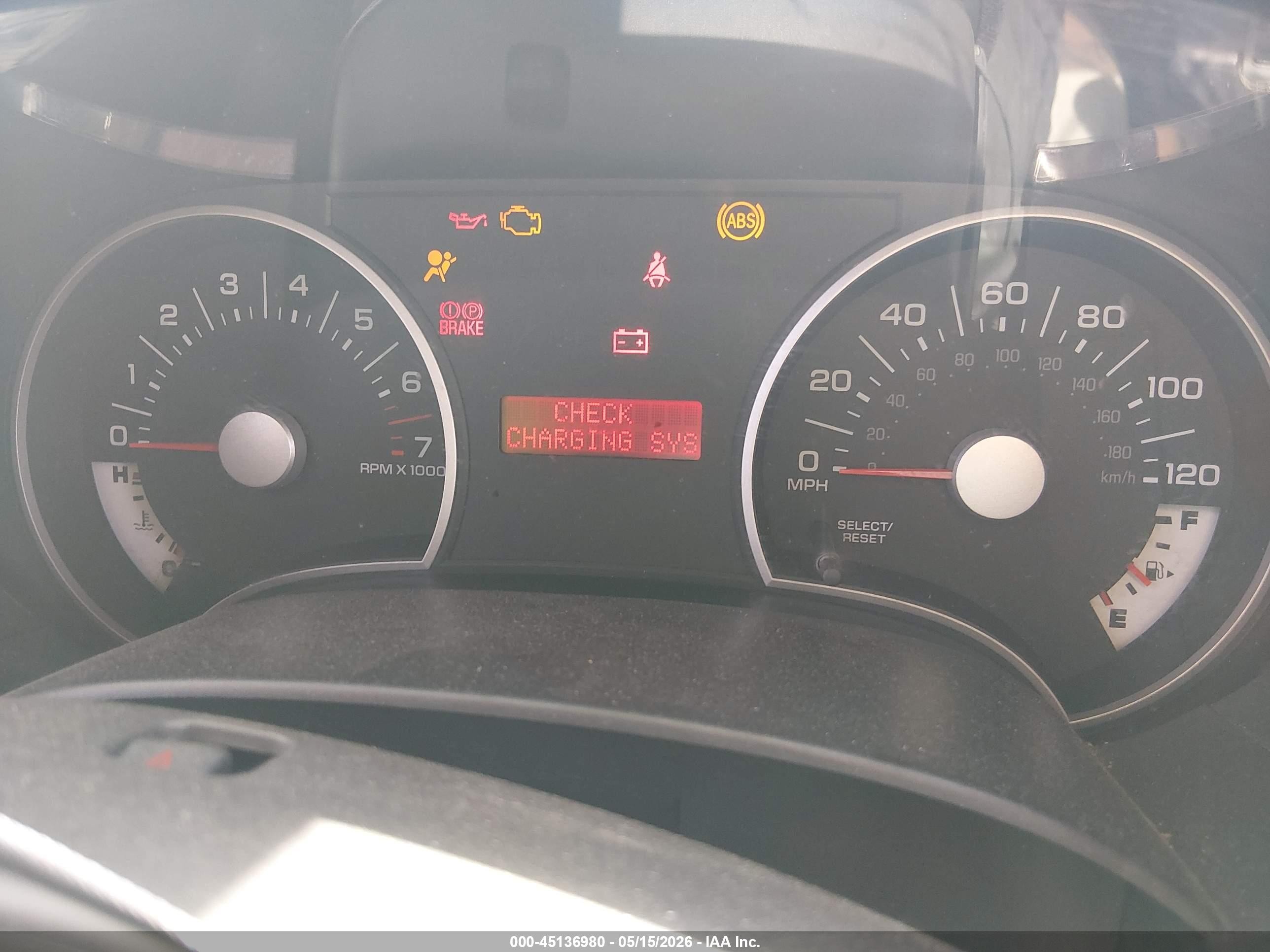 2008 Ford Explorer Xlt White vin: 1FMEU73E38UB28663