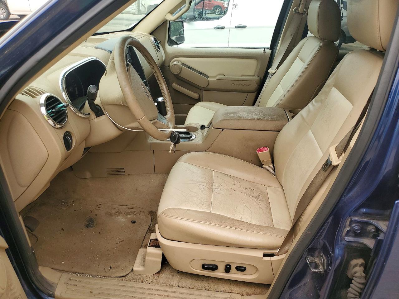 2007 Ford Explorer Xlt Blue vin: 1FMEU73E47UB30999