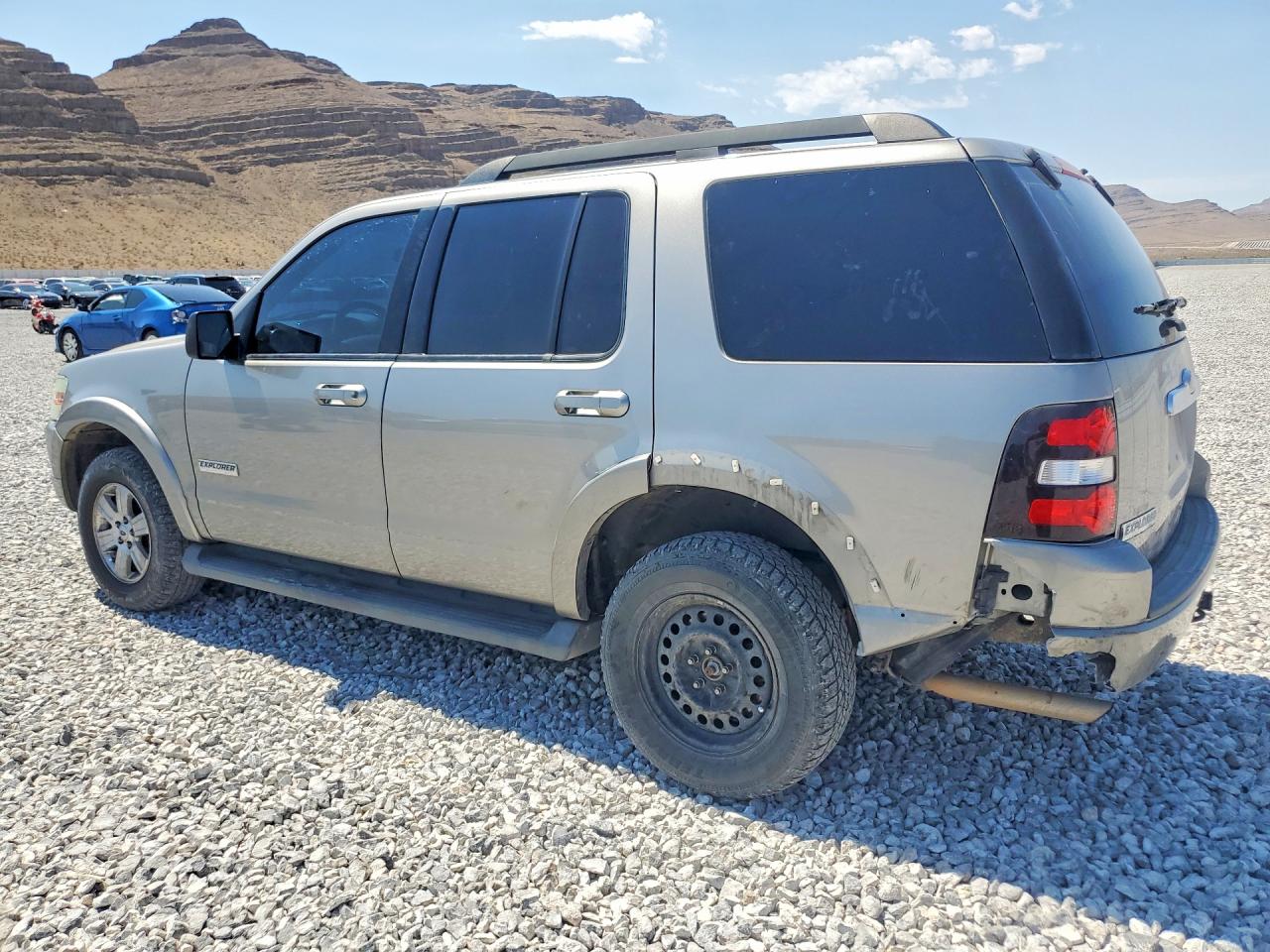 2008 Ford Explorer Xlt Silver vin: 1FMEU73E58UA20867