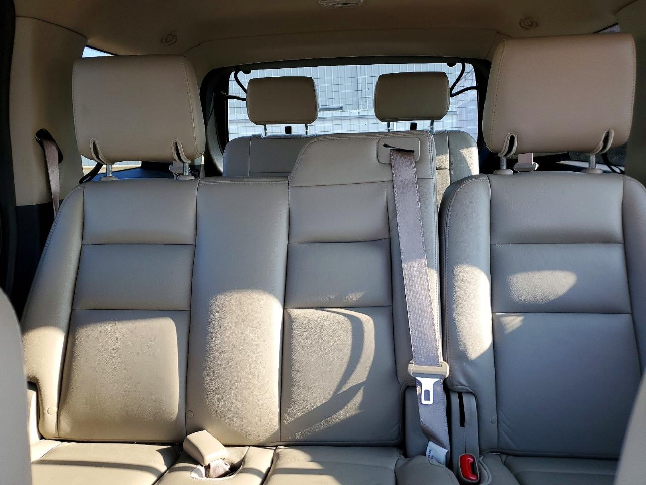 2008 Ford Explorer Xlt Серебряный vin: 1FMEU73E68UA08162