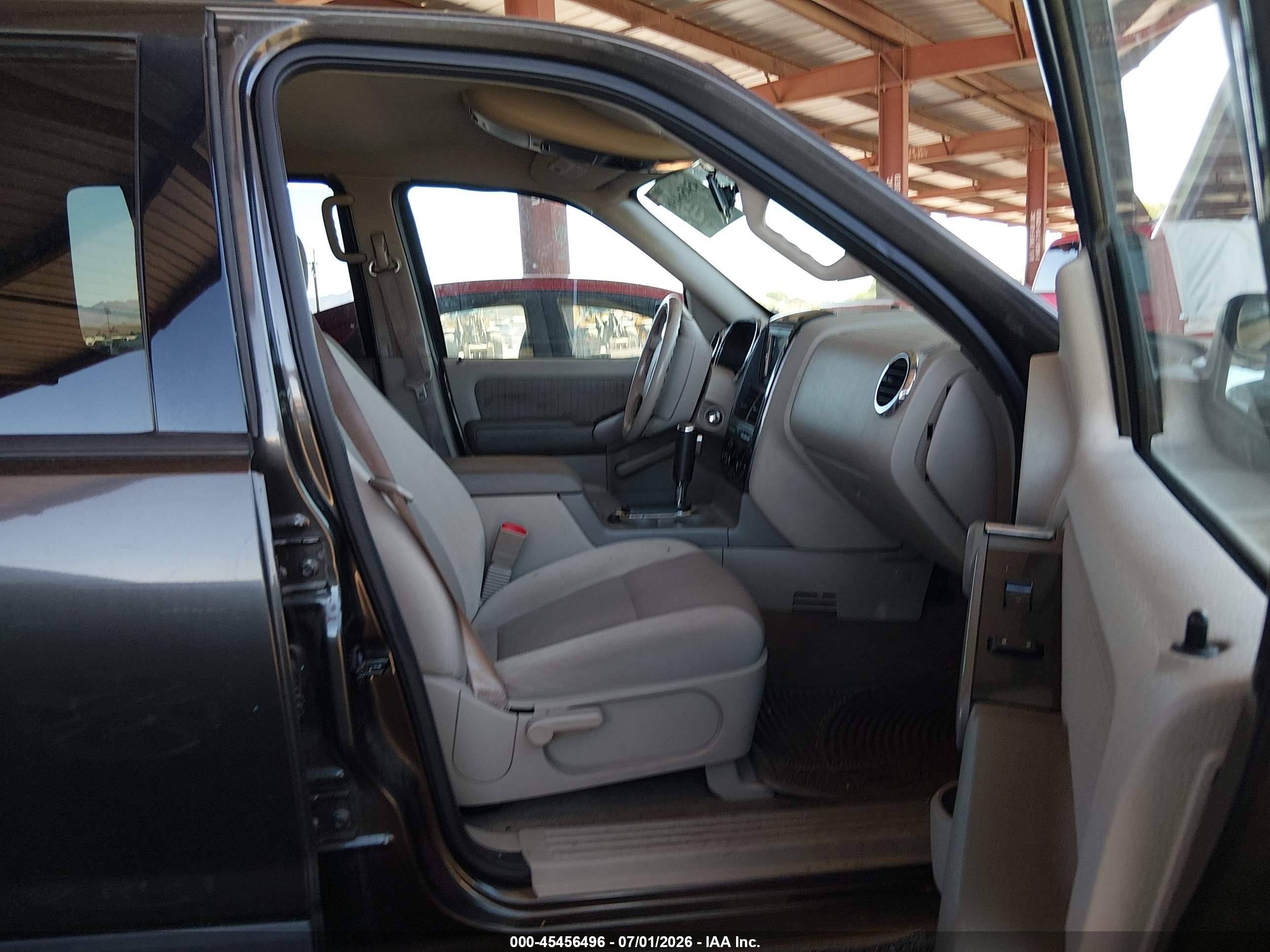 2006 Ford Explorer Xlt Gray vin: 1FMEU73E76UA30362
