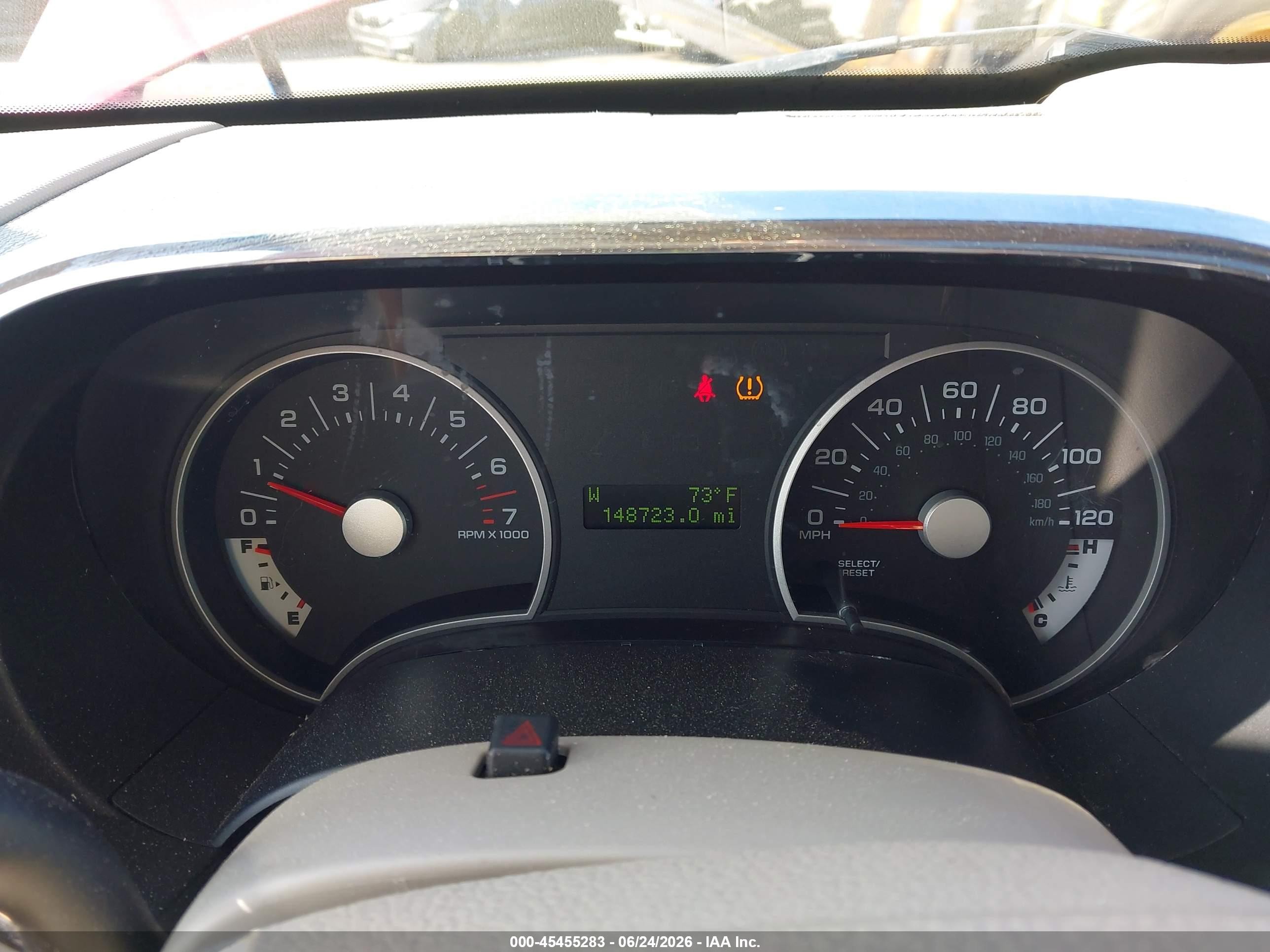 2007 Ford Explorer Xlt Red vin: 1FMEU73E77UA99165