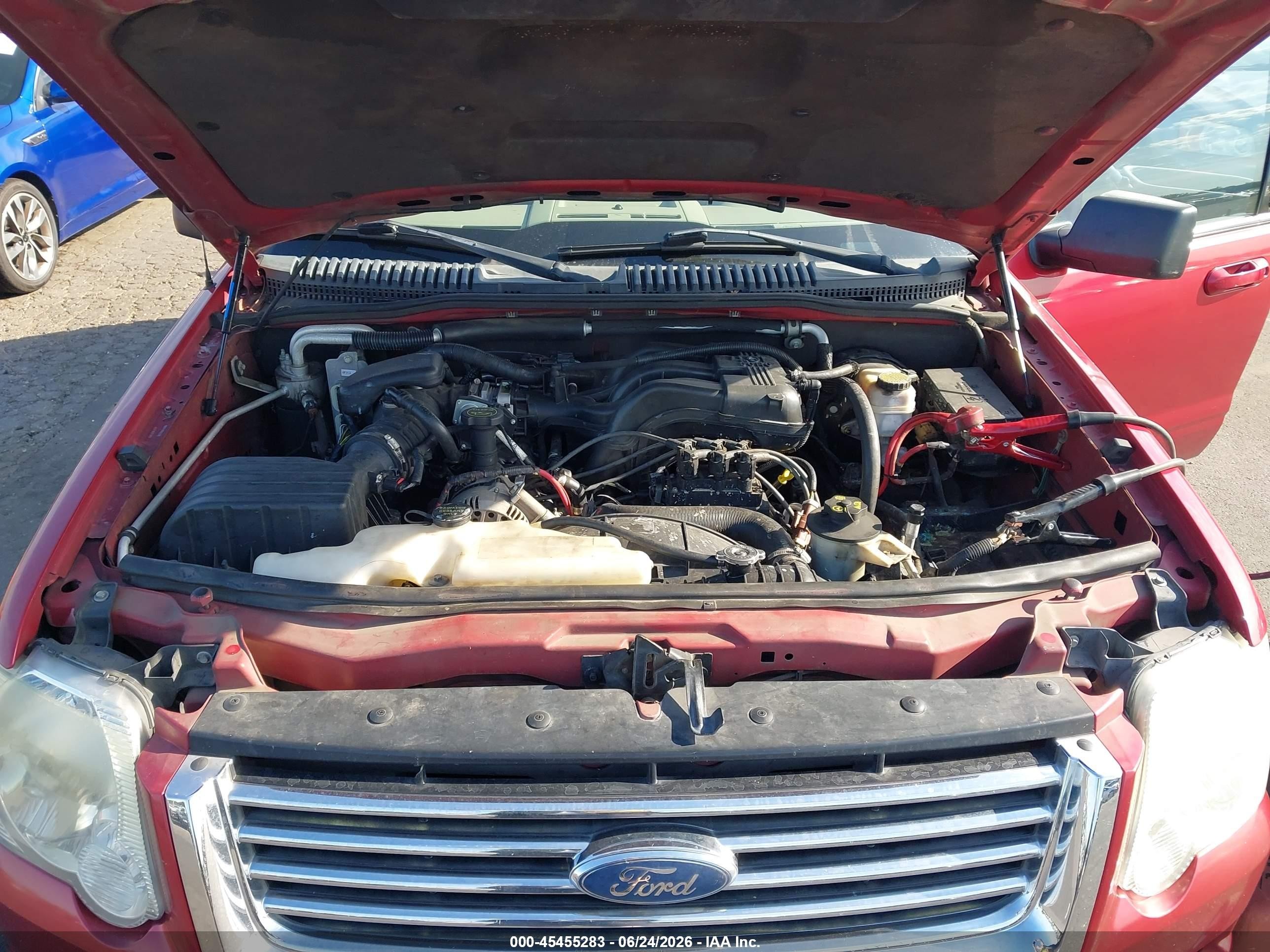 2007 Ford Explorer Xlt Red vin: 1FMEU73E77UA99165