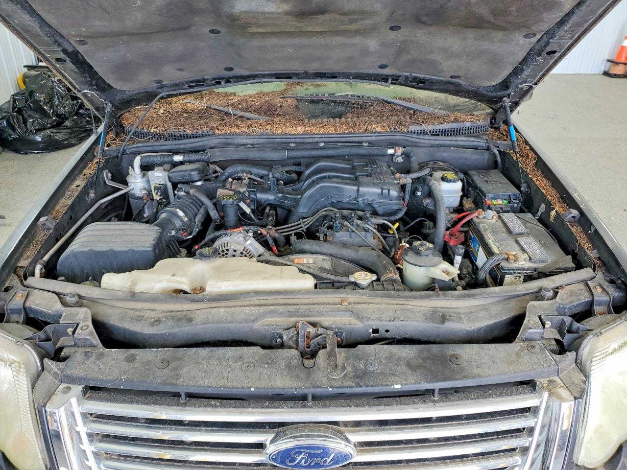 2007 Ford Explorer Xlt Gray vin: 1FMEU73E77UB82918