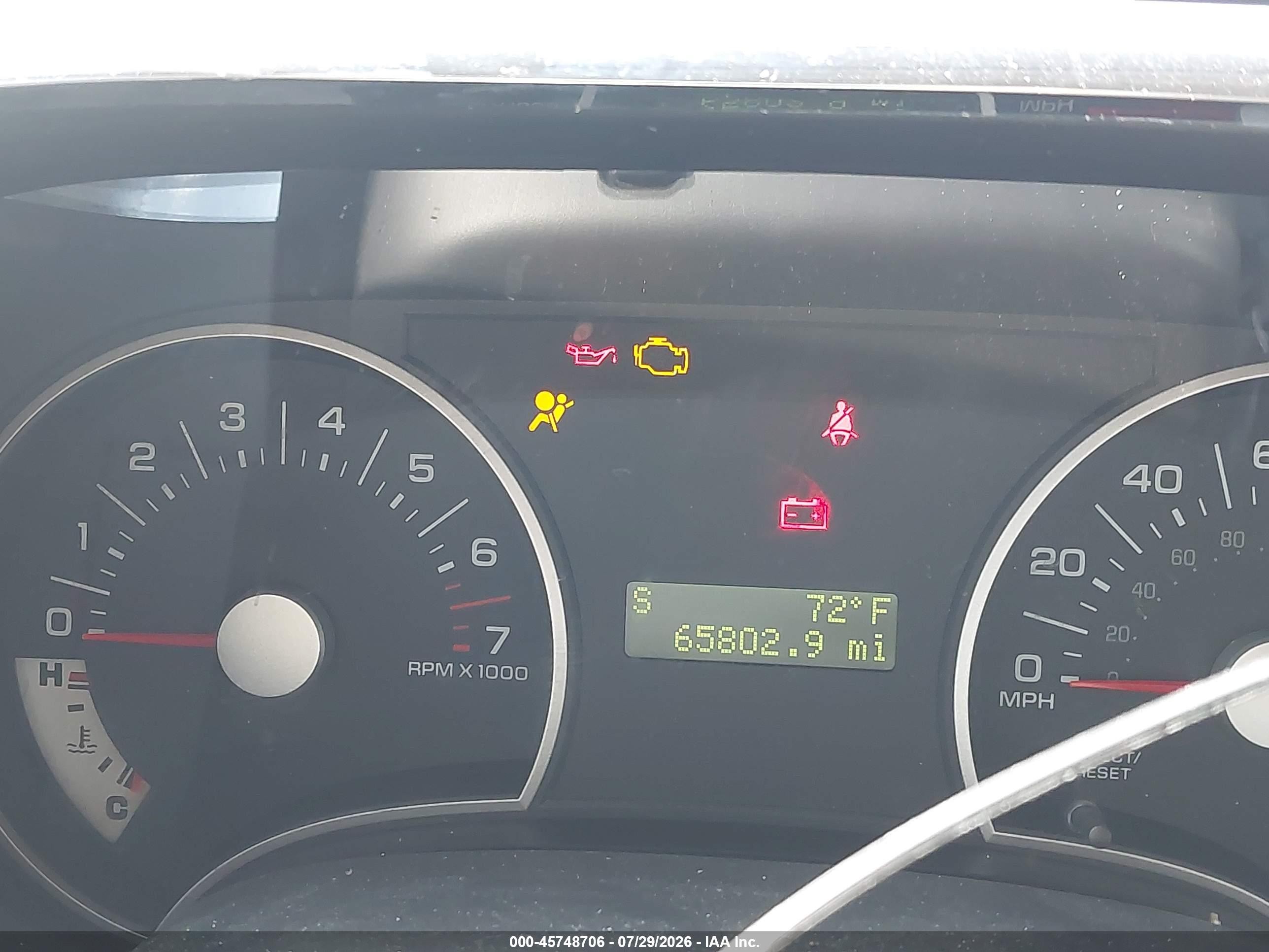 2008 Ford Explorer Xlt Silver vin: 1FMEU73E78UB00087