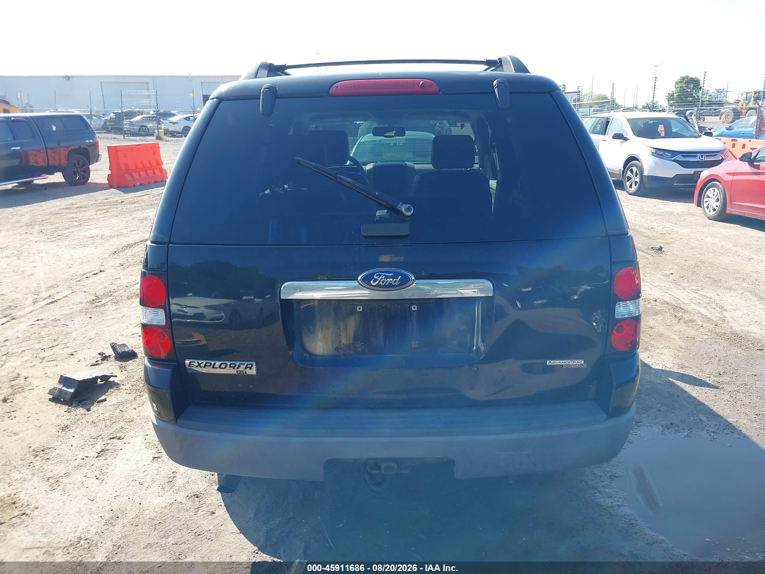 2006 Ford Explorer Xlt Black vin: 1FMEU73E86UA05440