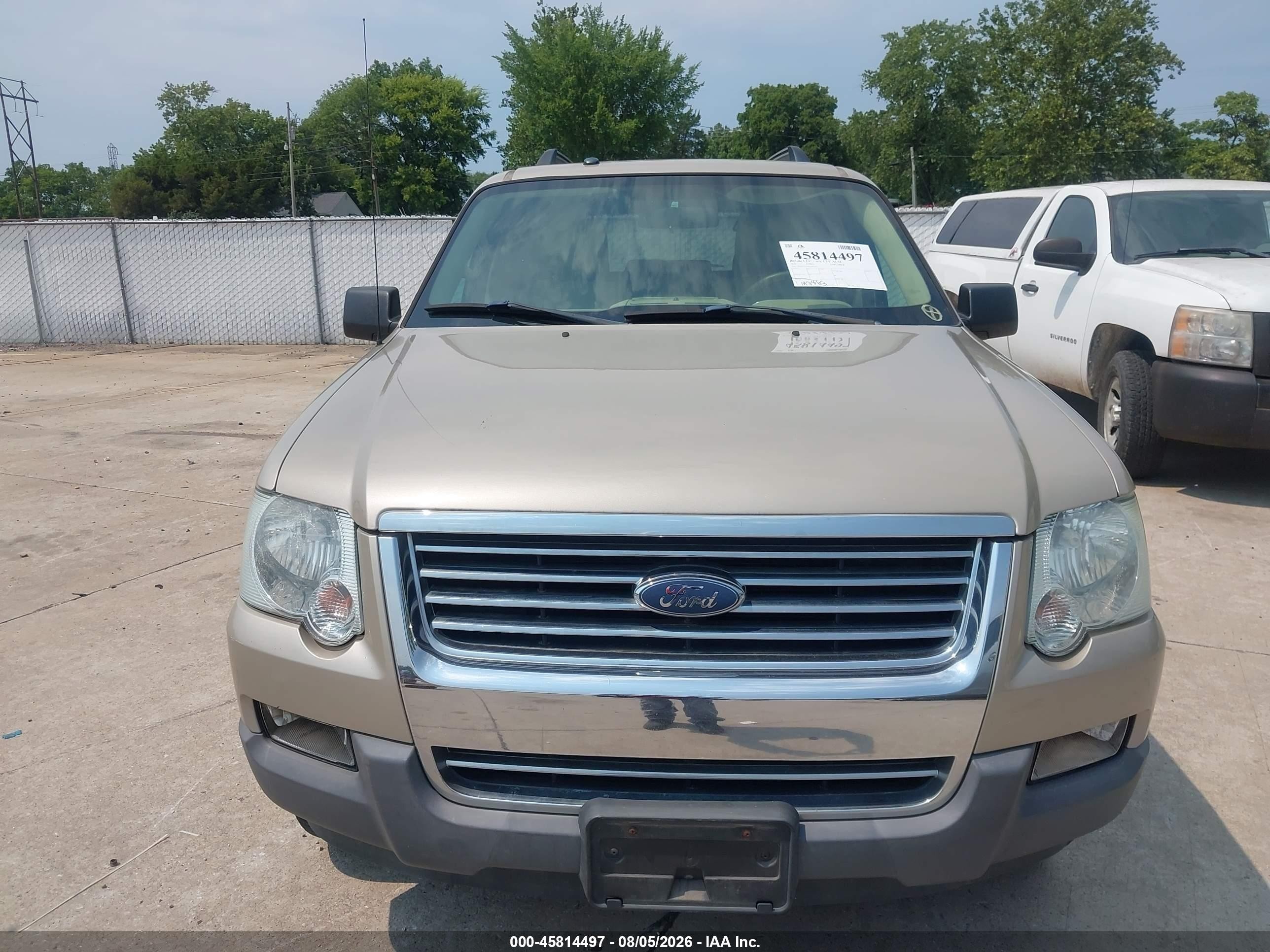 2006 Ford Explorer Xlt Gold vin: 1FMEU73E86UA93020
