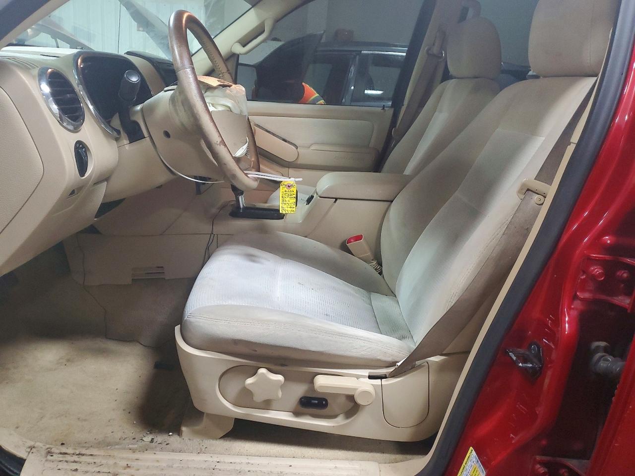 2006 Ford Explorer Xlt Красный vin: 1FMEU73E86UB06770