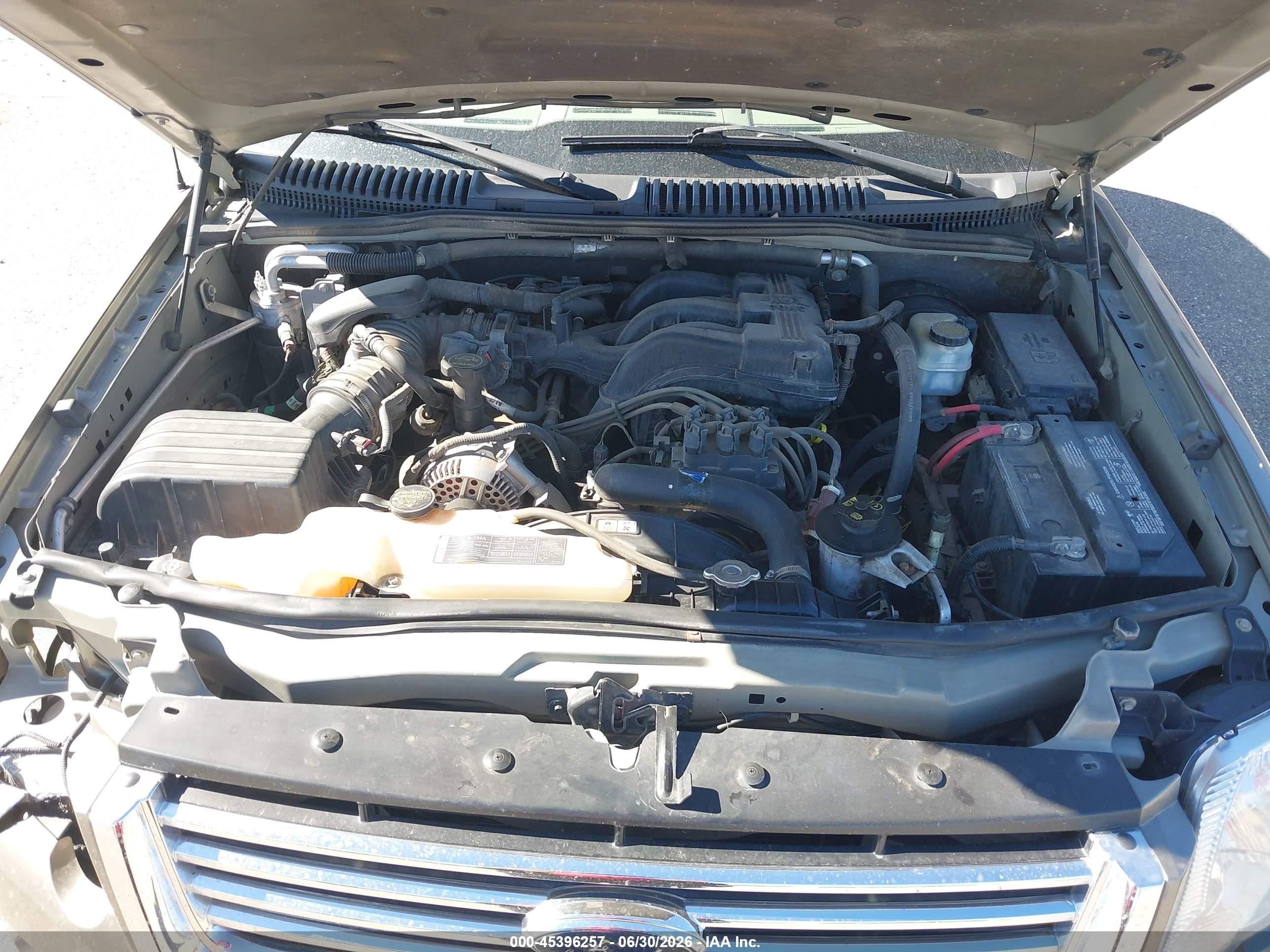2006 Ford Explorer Xlt Желто-коричневый vin: 1FMEU73E86UB32950