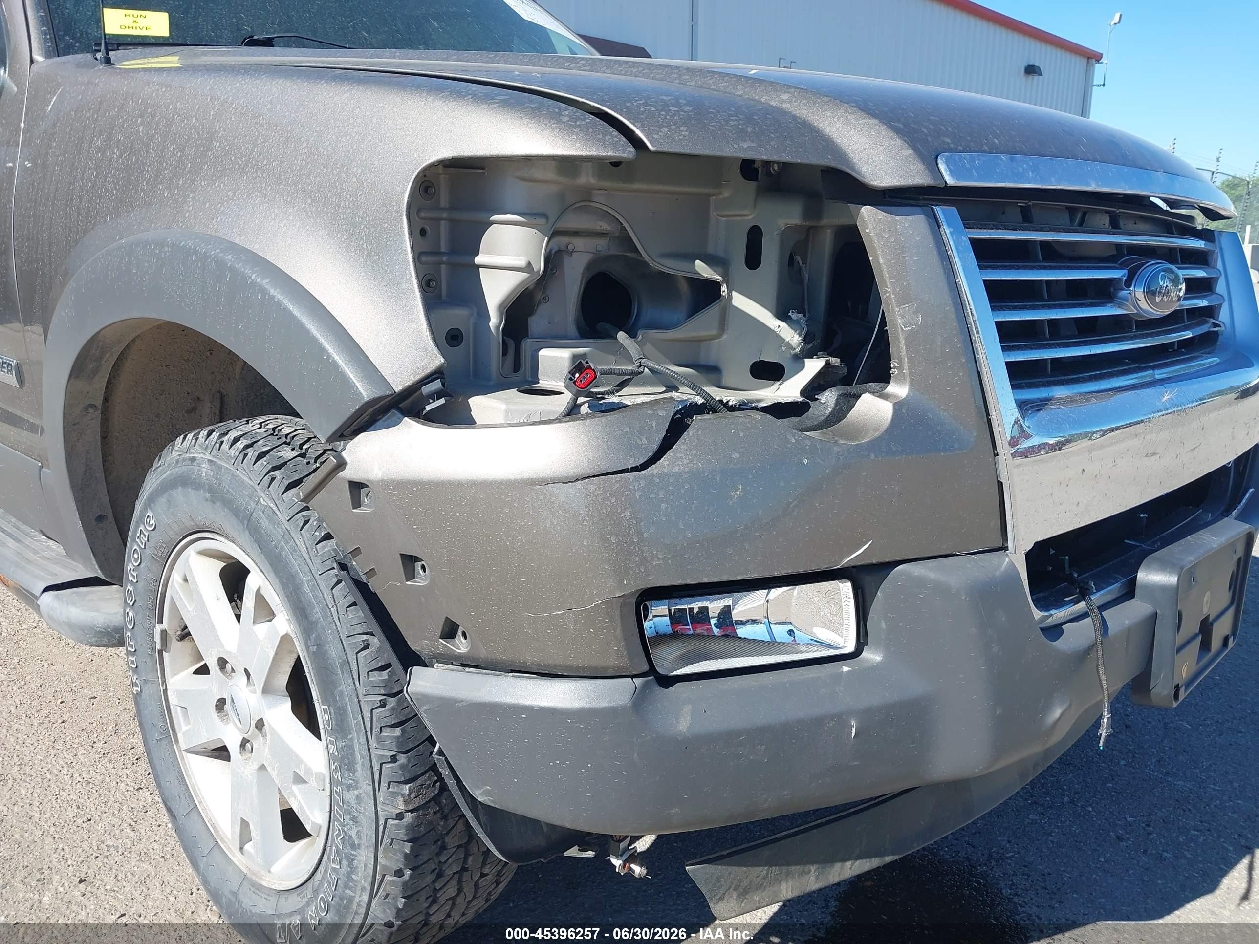 2006 Ford Explorer Xlt Желто-коричневый vin: 1FMEU73E86UB32950