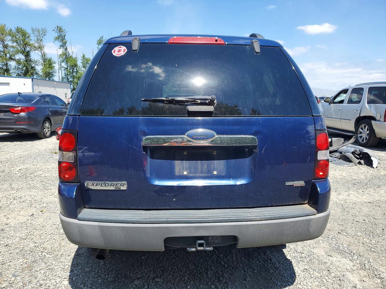 2006 Ford Explorer Xlt Blue vin: 1FMEU73E86UB74468