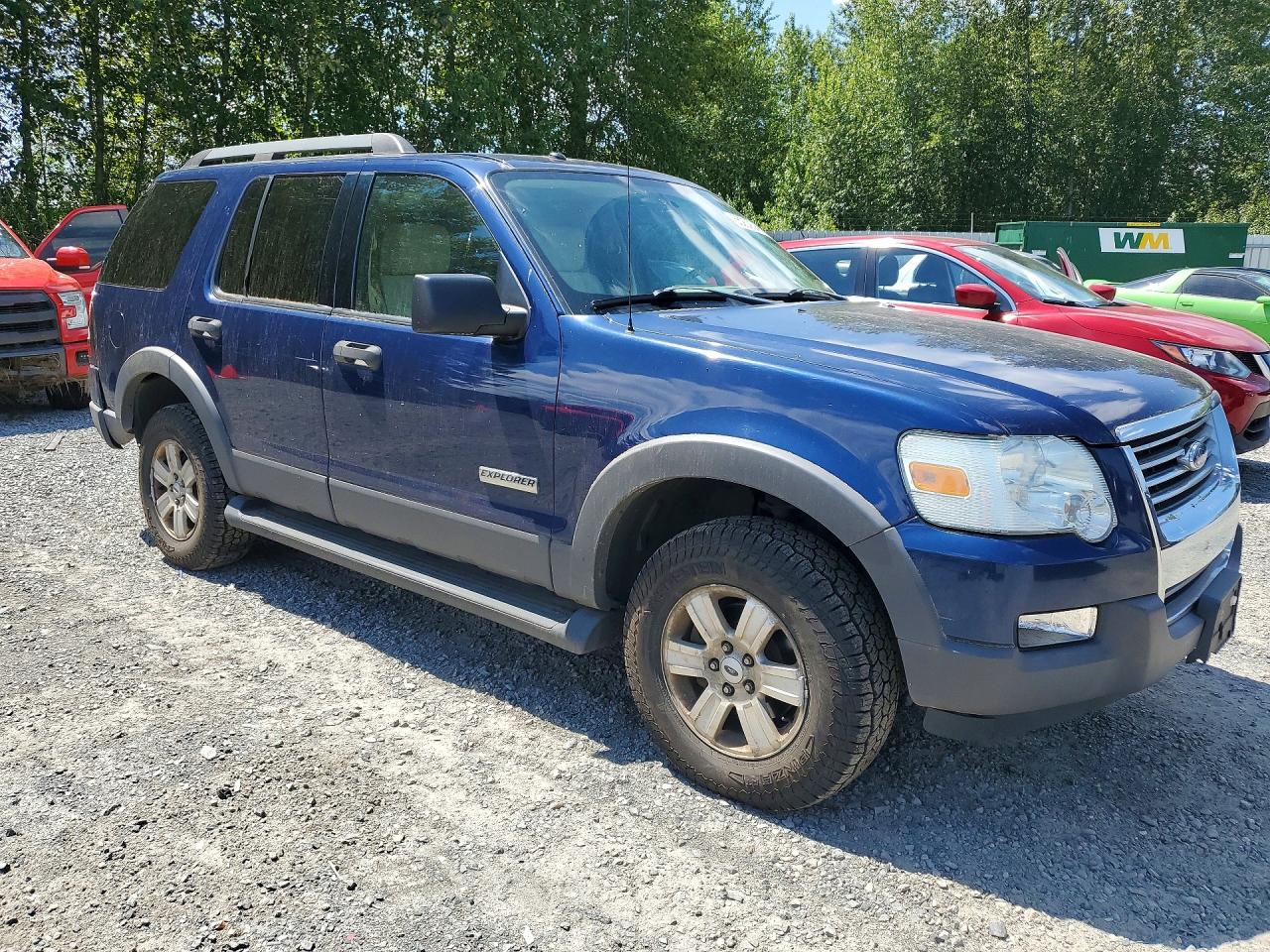 2006 Ford Explorer Xlt Blue vin: 1FMEU73E86UB74468
