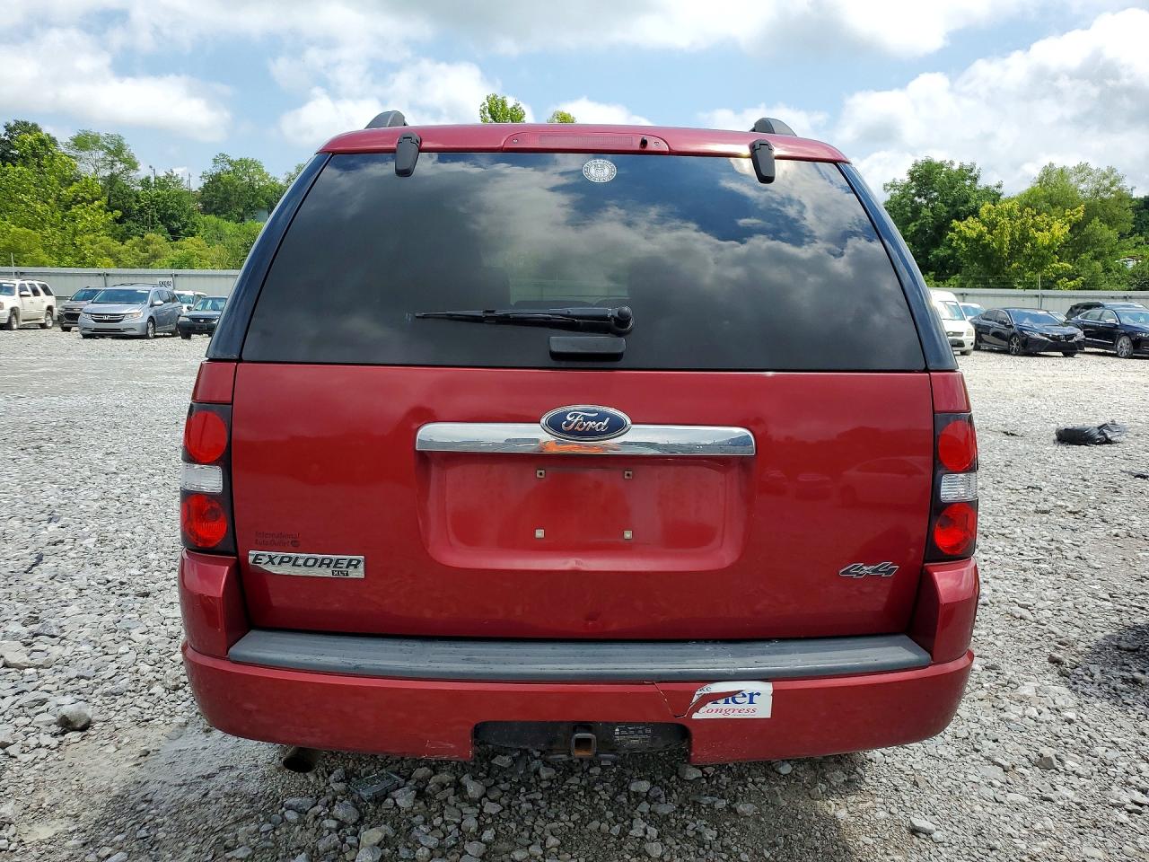 2008 Ford Explorer Xlt Темно-бордовый vin: 1FMEU73E98UA00931