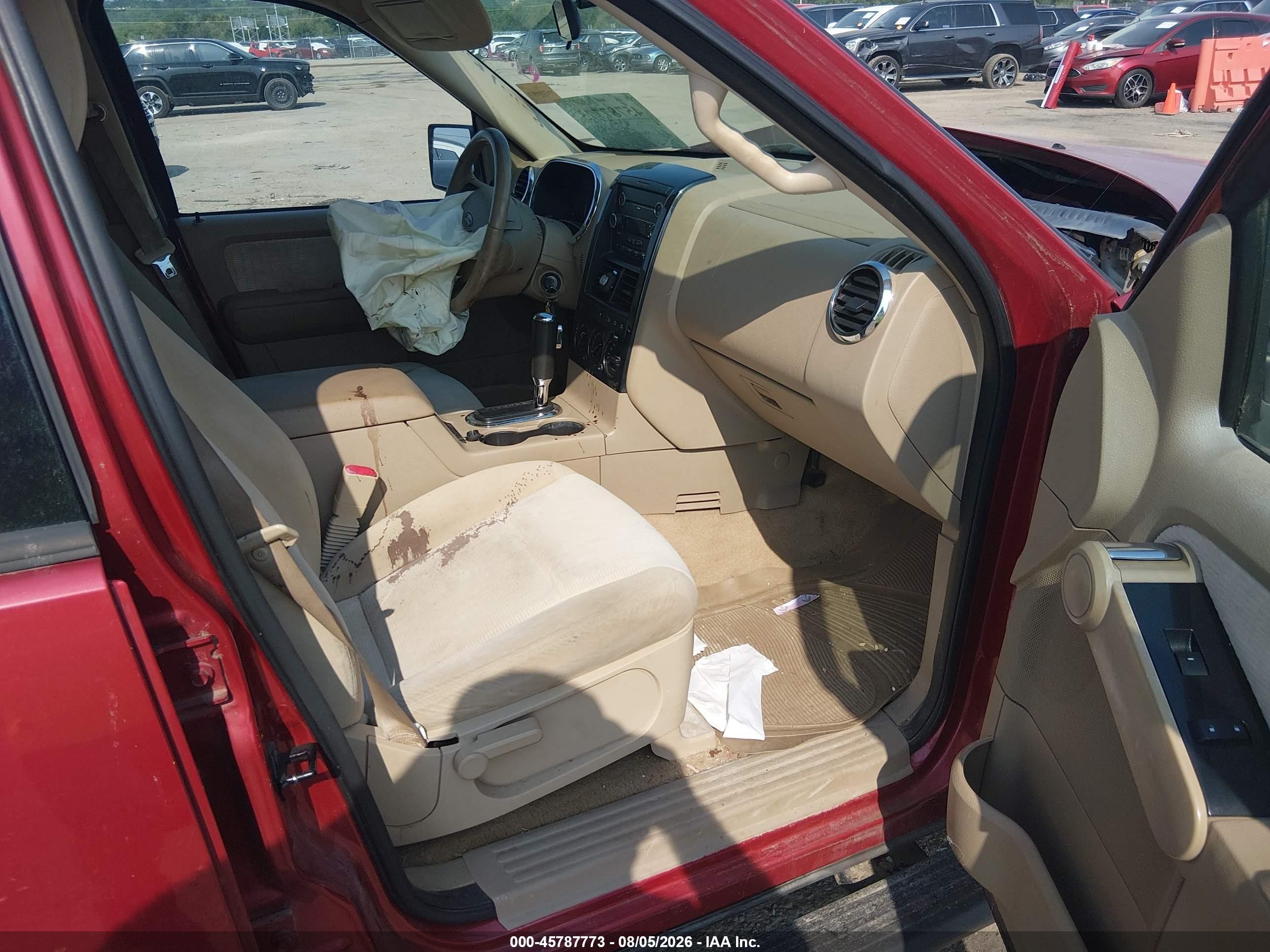 2009 Ford Explorer Xlt Red vin: 1FMEU73E99UA37429