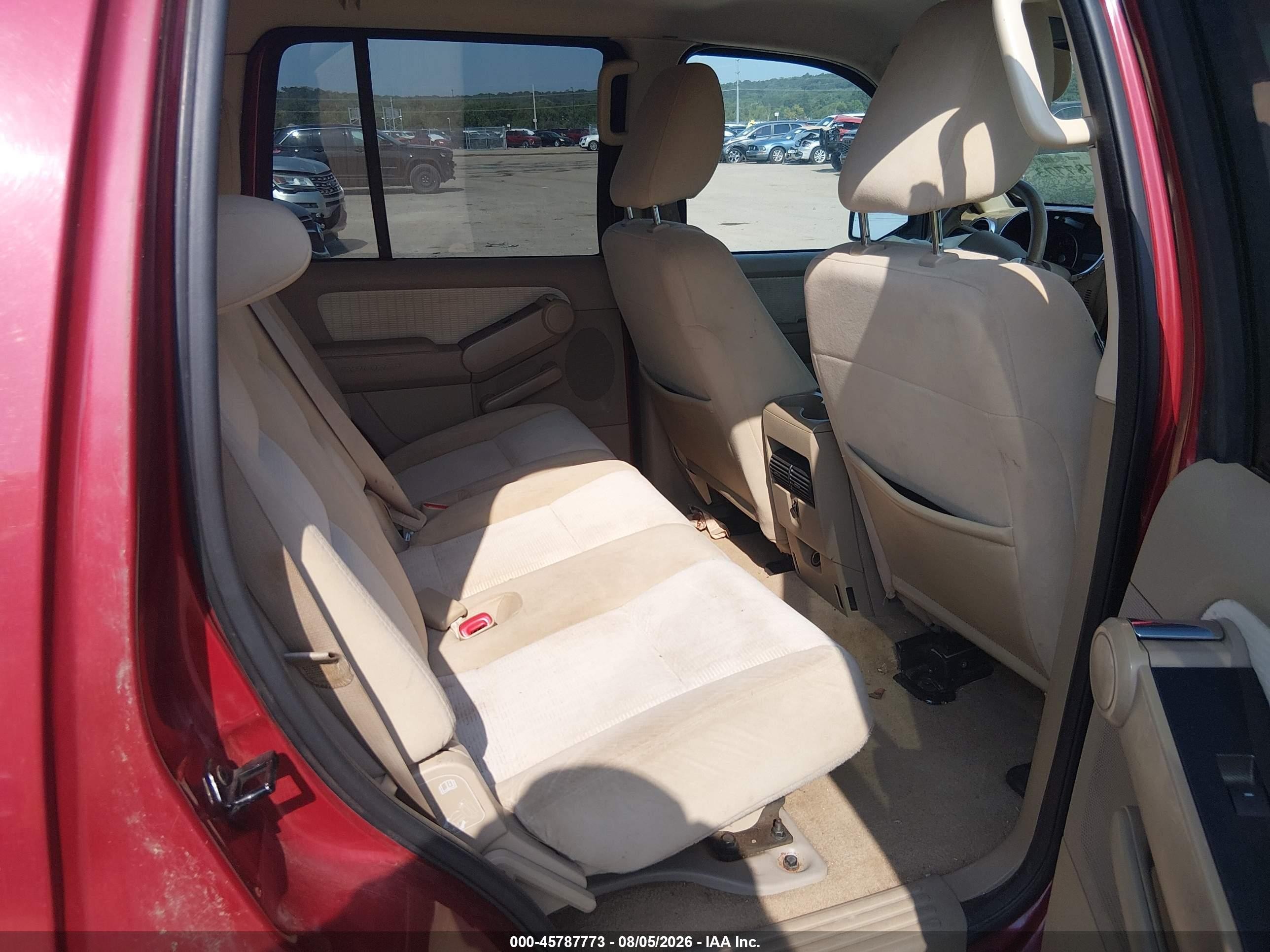 2009 Ford Explorer Xlt Red vin: 1FMEU73E99UA37429