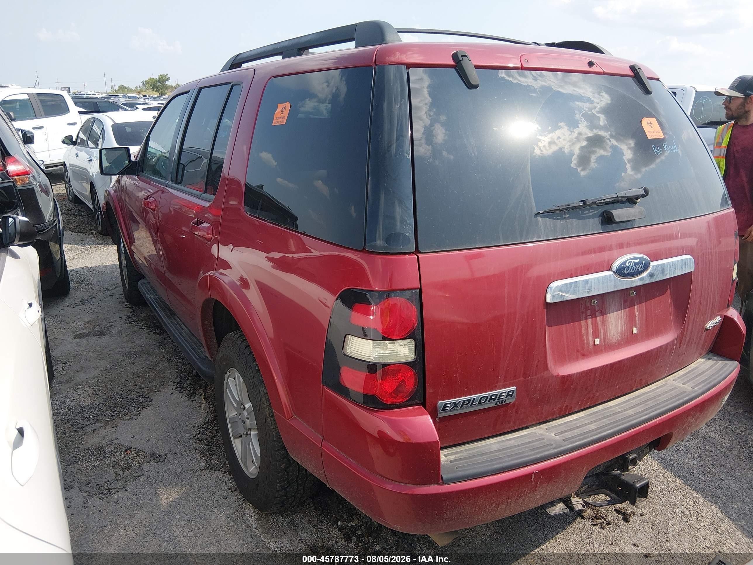 2009 Ford Explorer Xlt Red vin: 1FMEU73E99UA37429