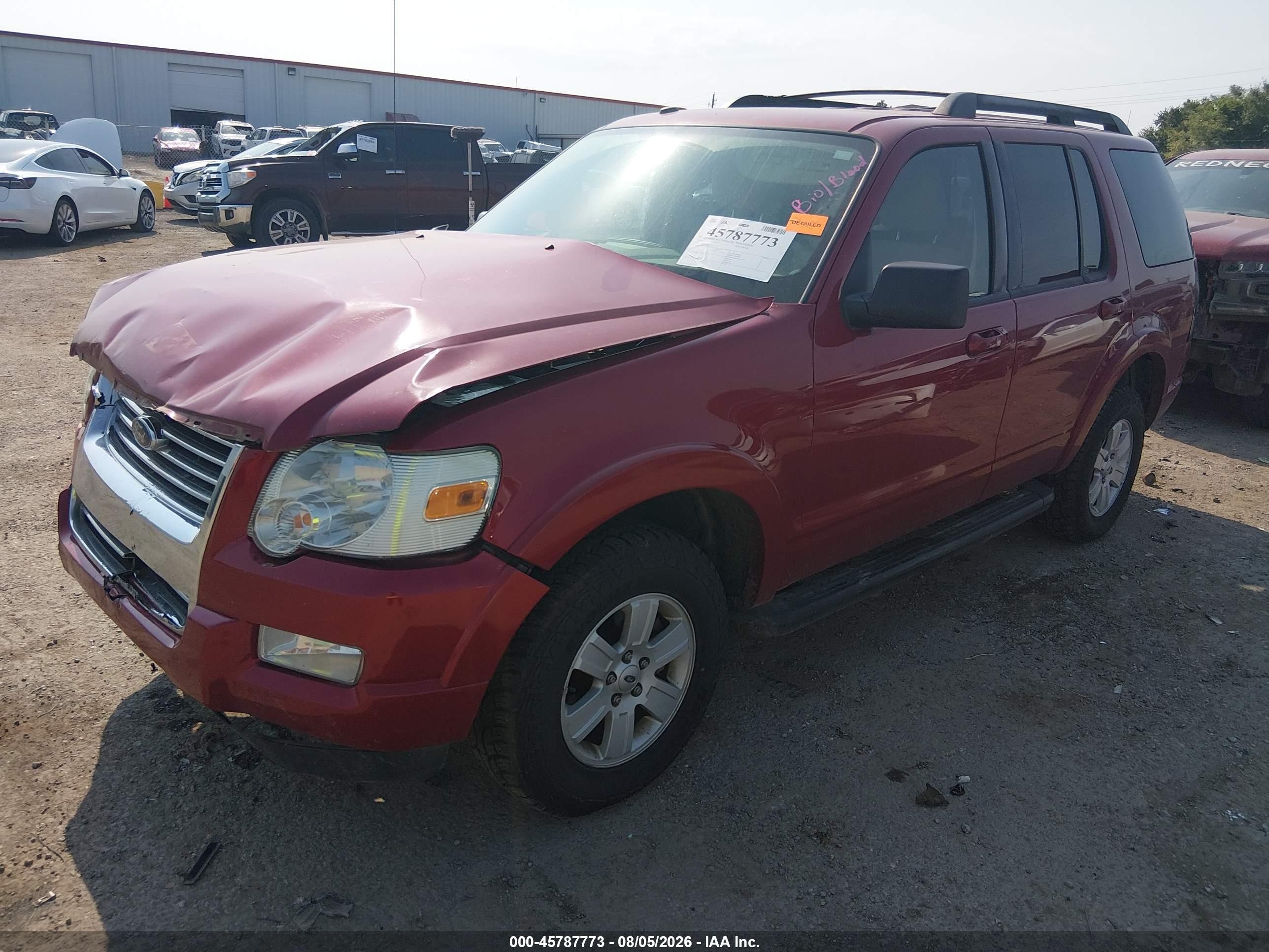 2009 Ford Explorer Xlt Red vin: 1FMEU73E99UA37429