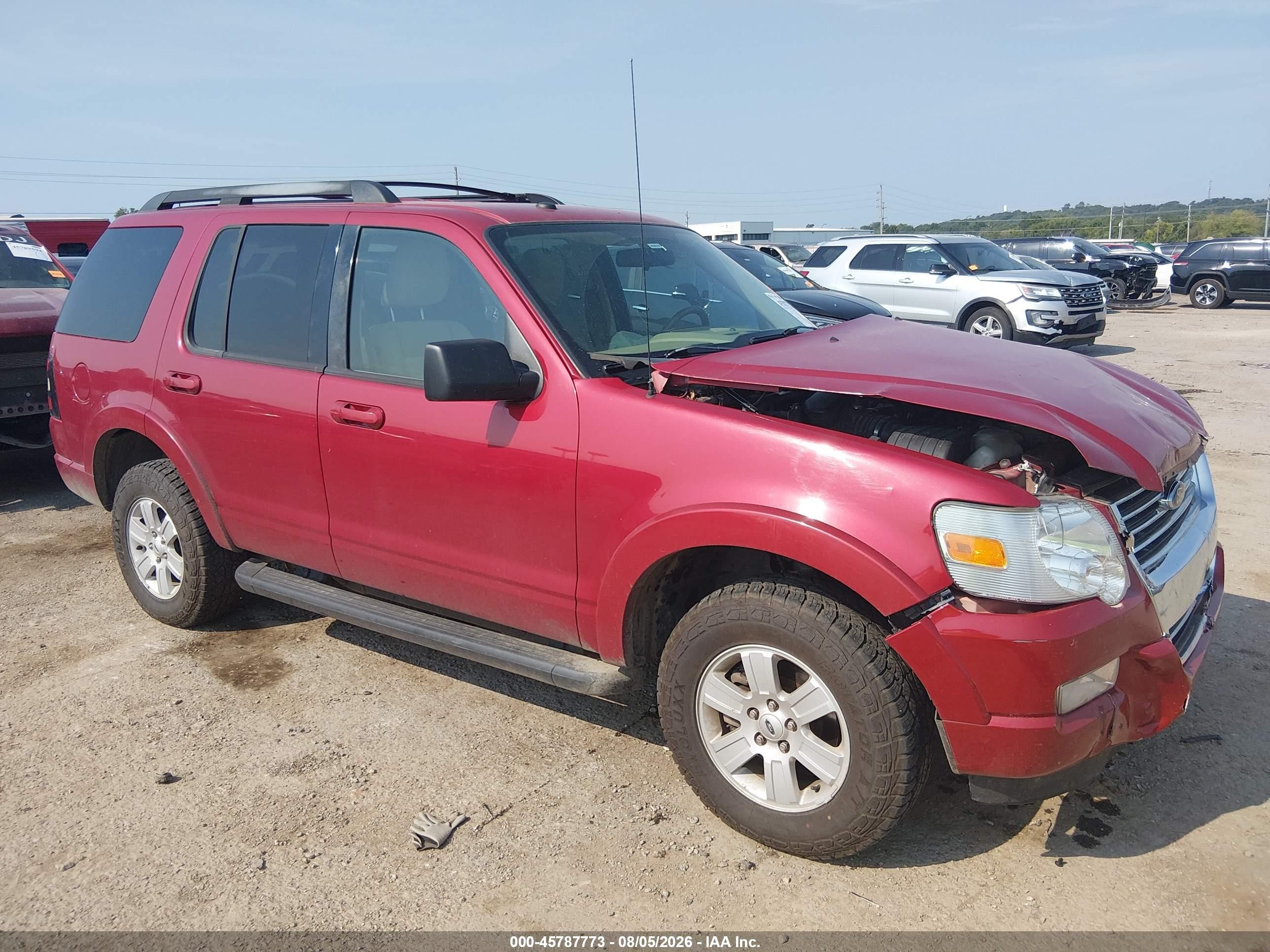 2009 Ford Explorer Xlt Red vin: 1FMEU73E99UA37429