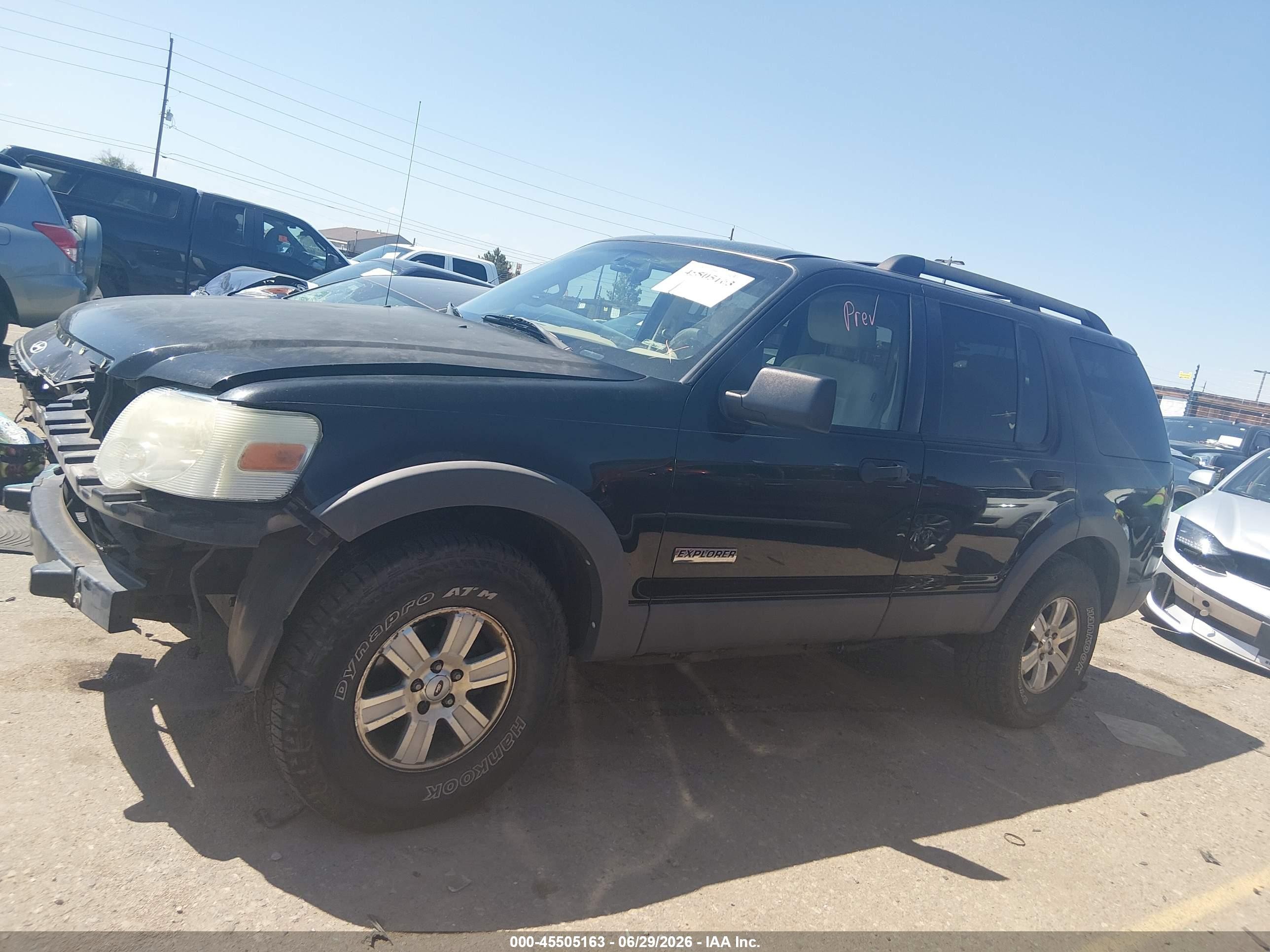 2006 Ford Explorer Xlt Black vin: 1FMEU73EX6UA30243