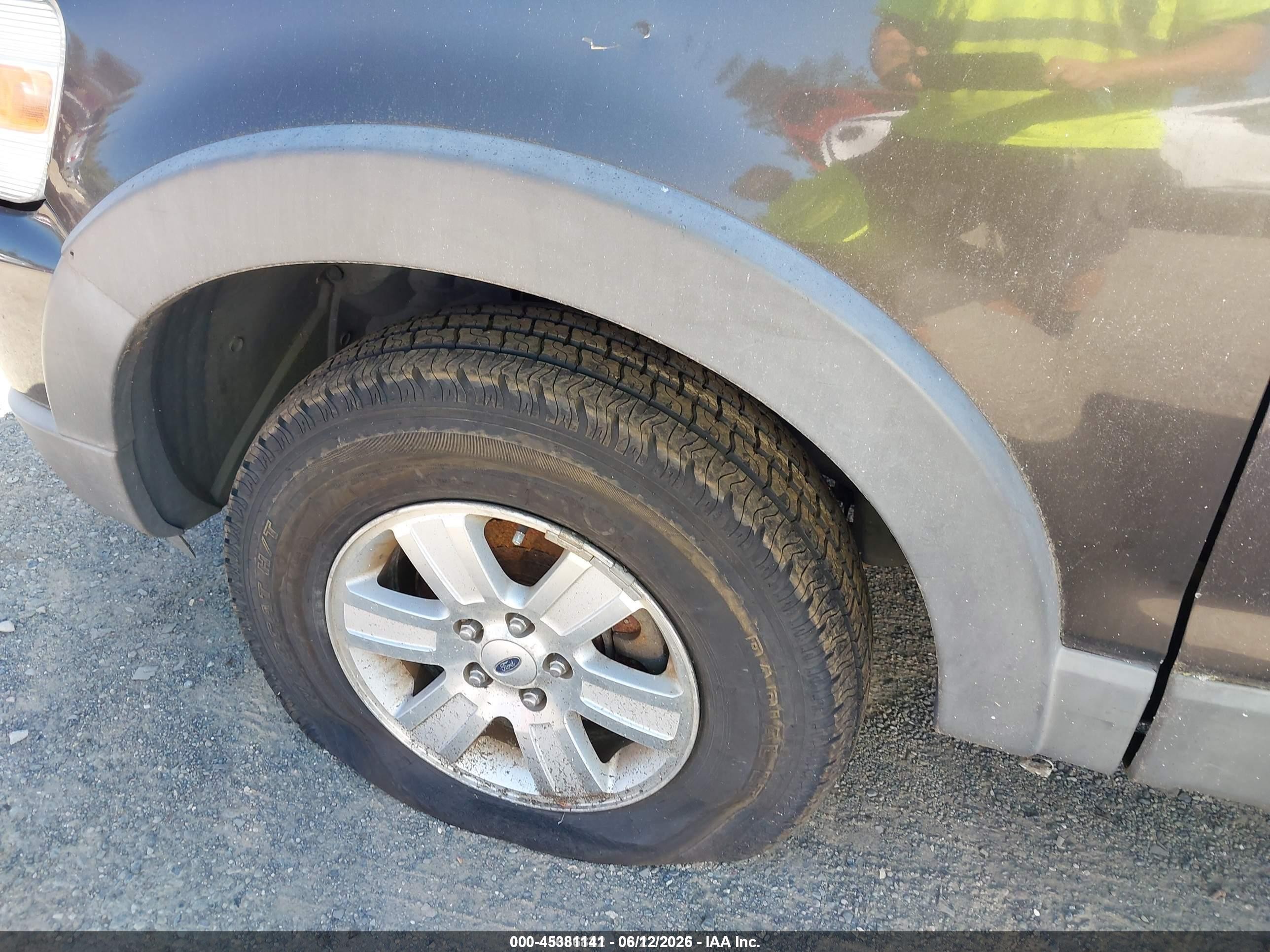 2006 Ford Explorer Xlt Black vin: 1FMEU73EX6UA30386
