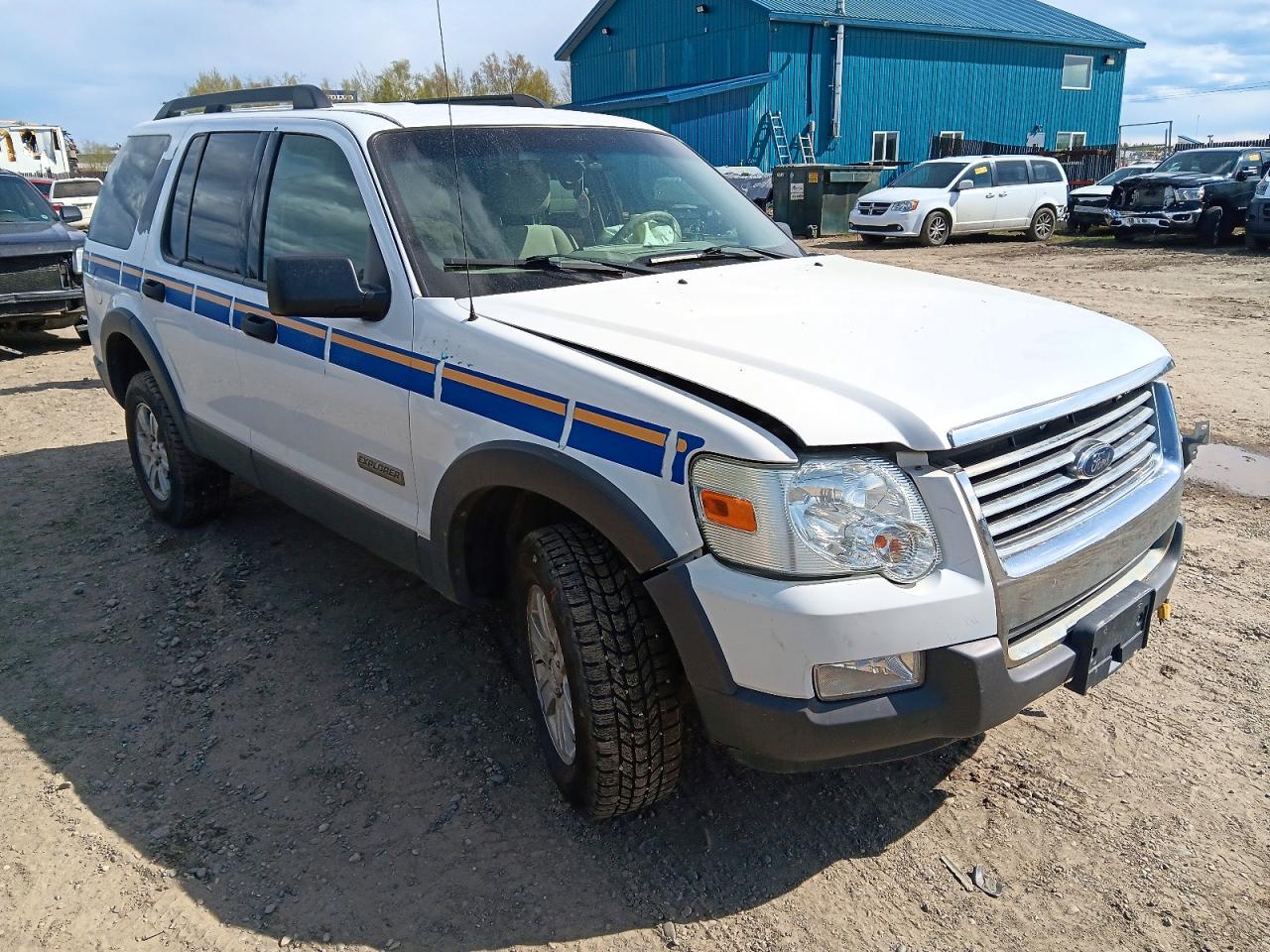 2006 Ford Explorer Xlt Белый vin: 1FMEU73EX6UA81287