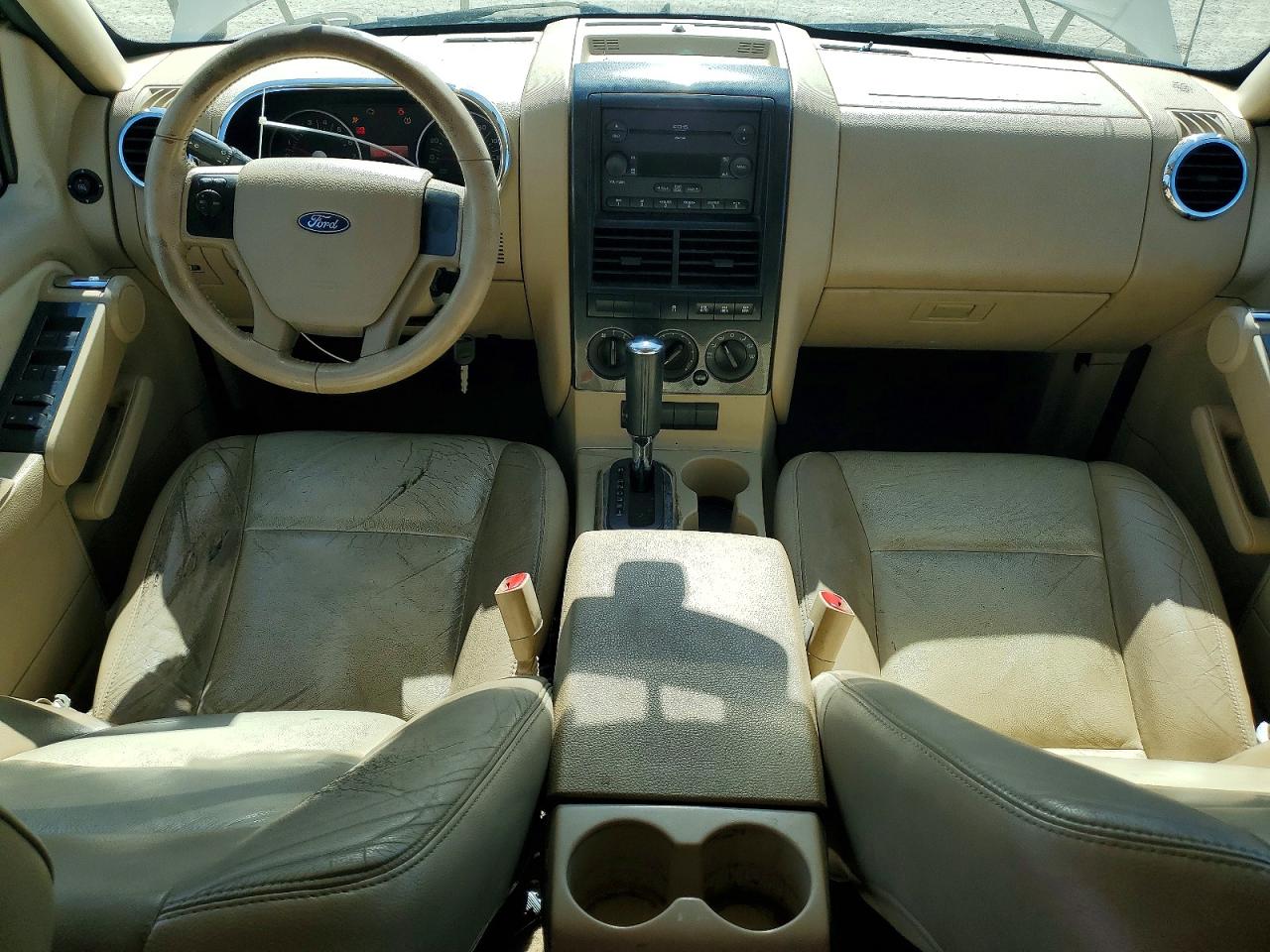 2006 Ford Explorer Xlt Beige vin: 1FMEU73EX6ZA05183