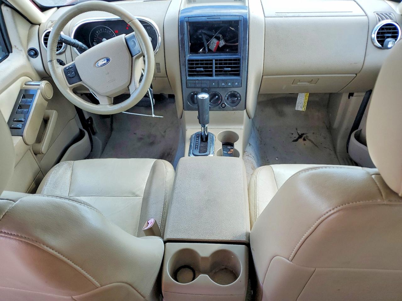 2007 Ford Explorer Xlt Red vin: 1FMEU73EX7UA55144