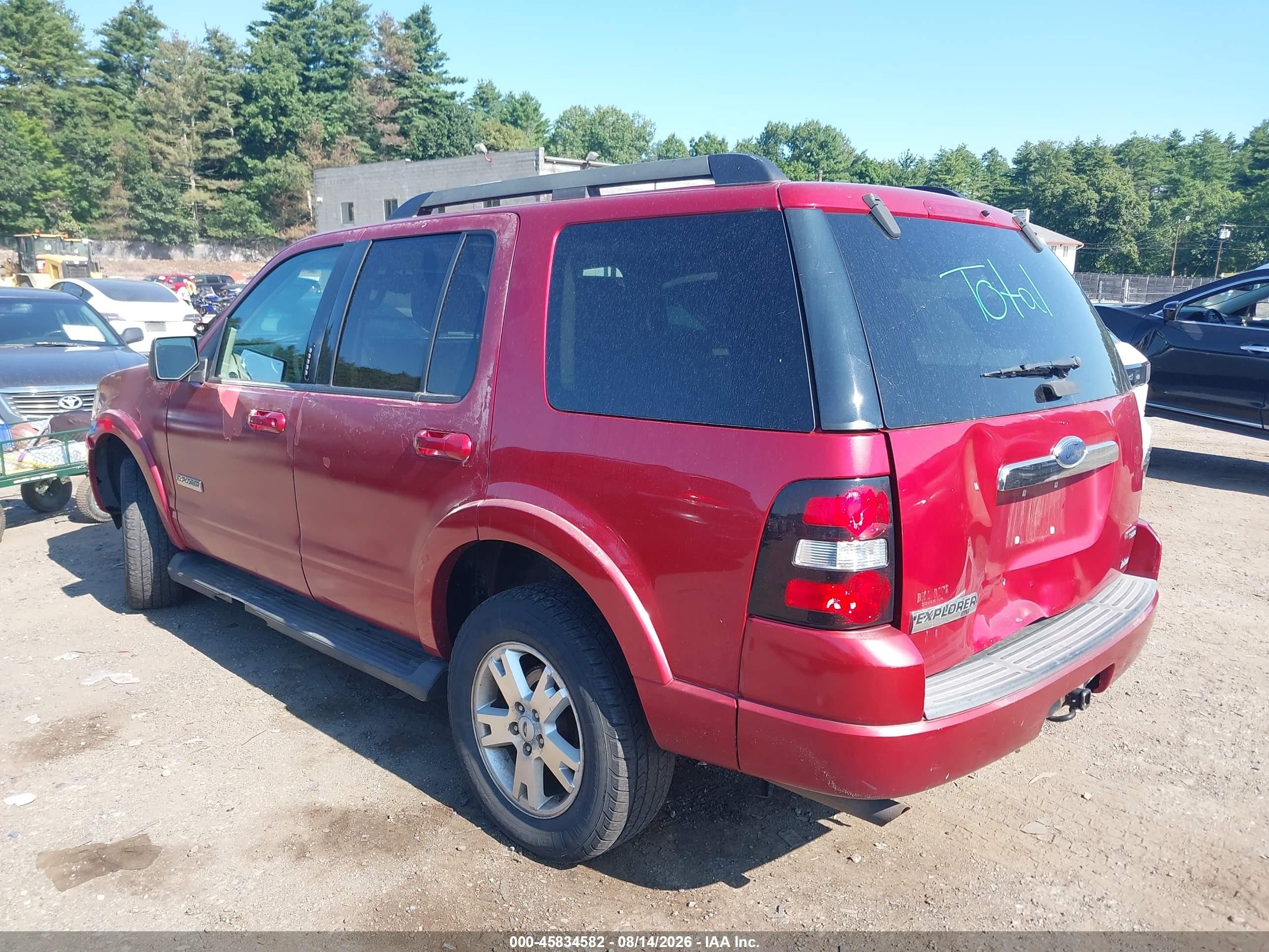 2007 Ford Explorer Xlt Red vin: 1FMEU73EX7UB79074