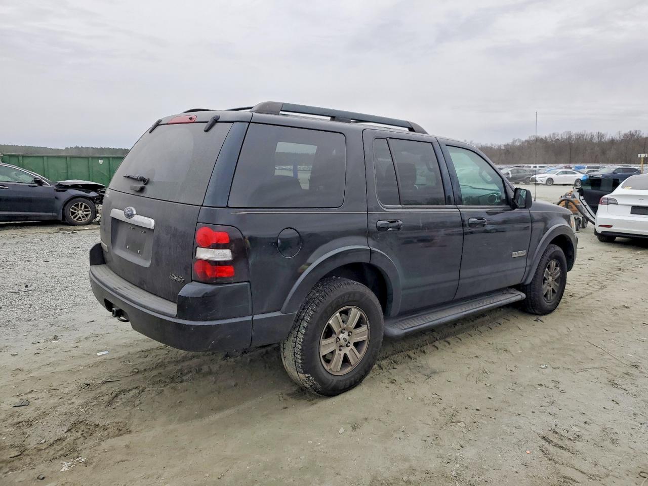 2008 Ford Explorer Xlt Black vin: 1FMEU73EX8UA10139