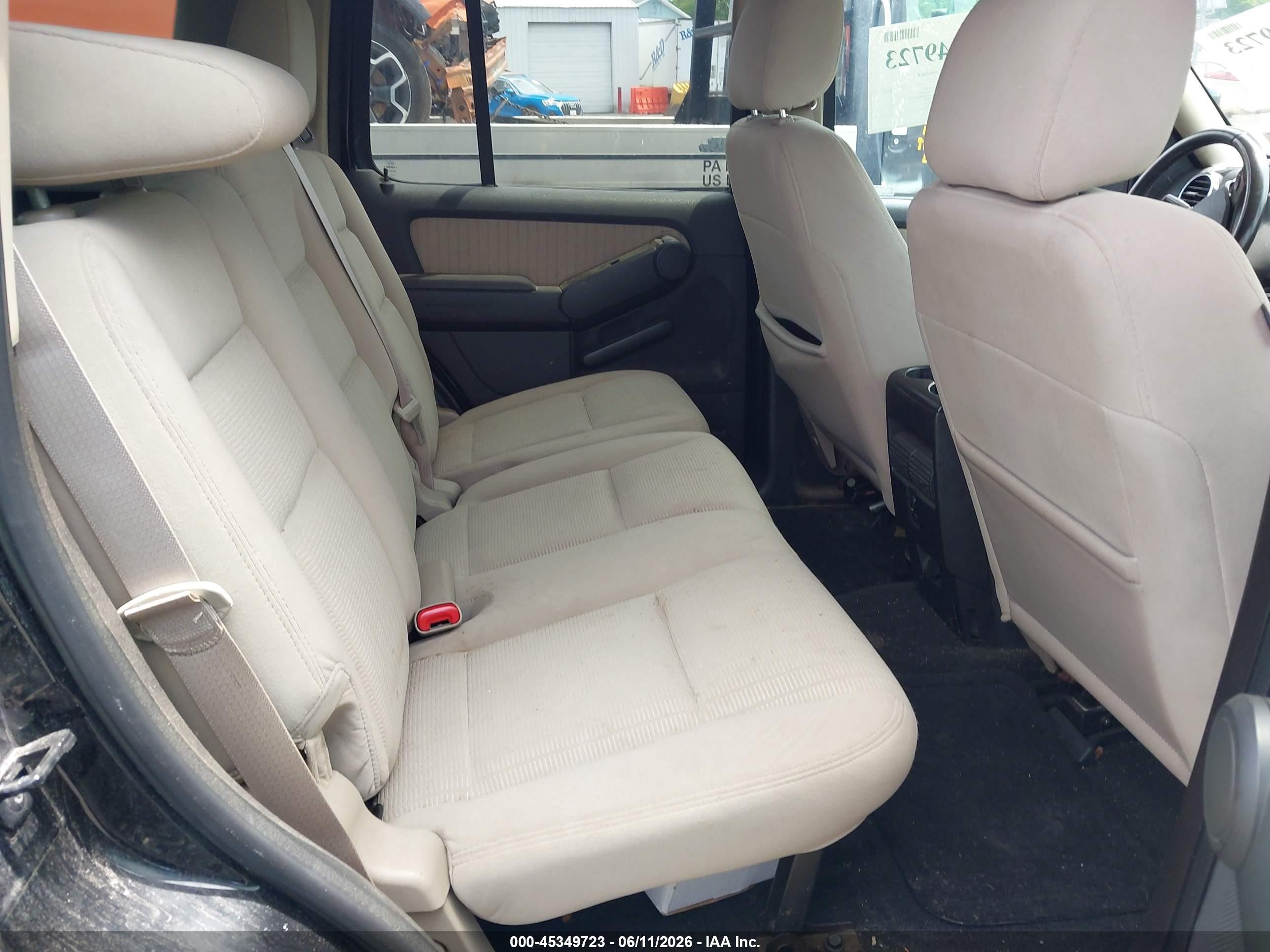 2008 Ford Explorer Xlt Black vin: 1FMEU73EX8UA35722