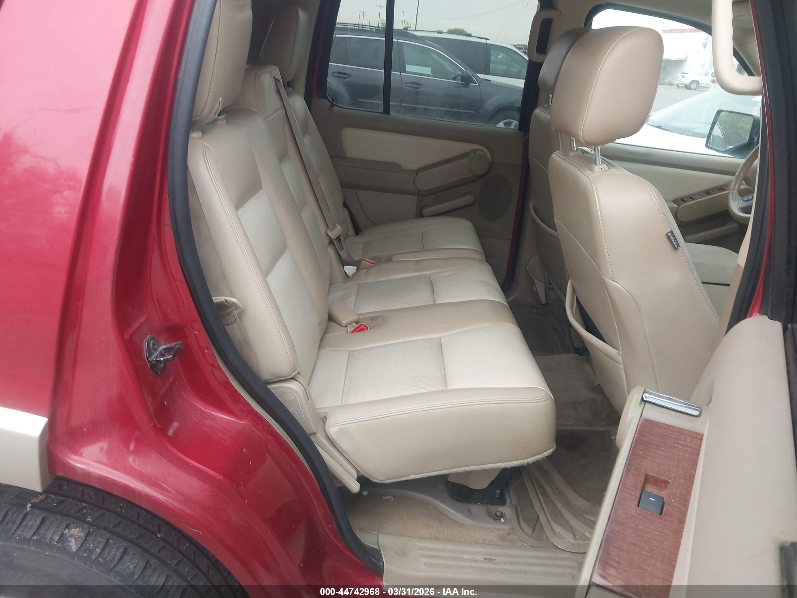 2007 Ford Explorer Eddie Bauer Красный vin: 1FMEU74807UB70859