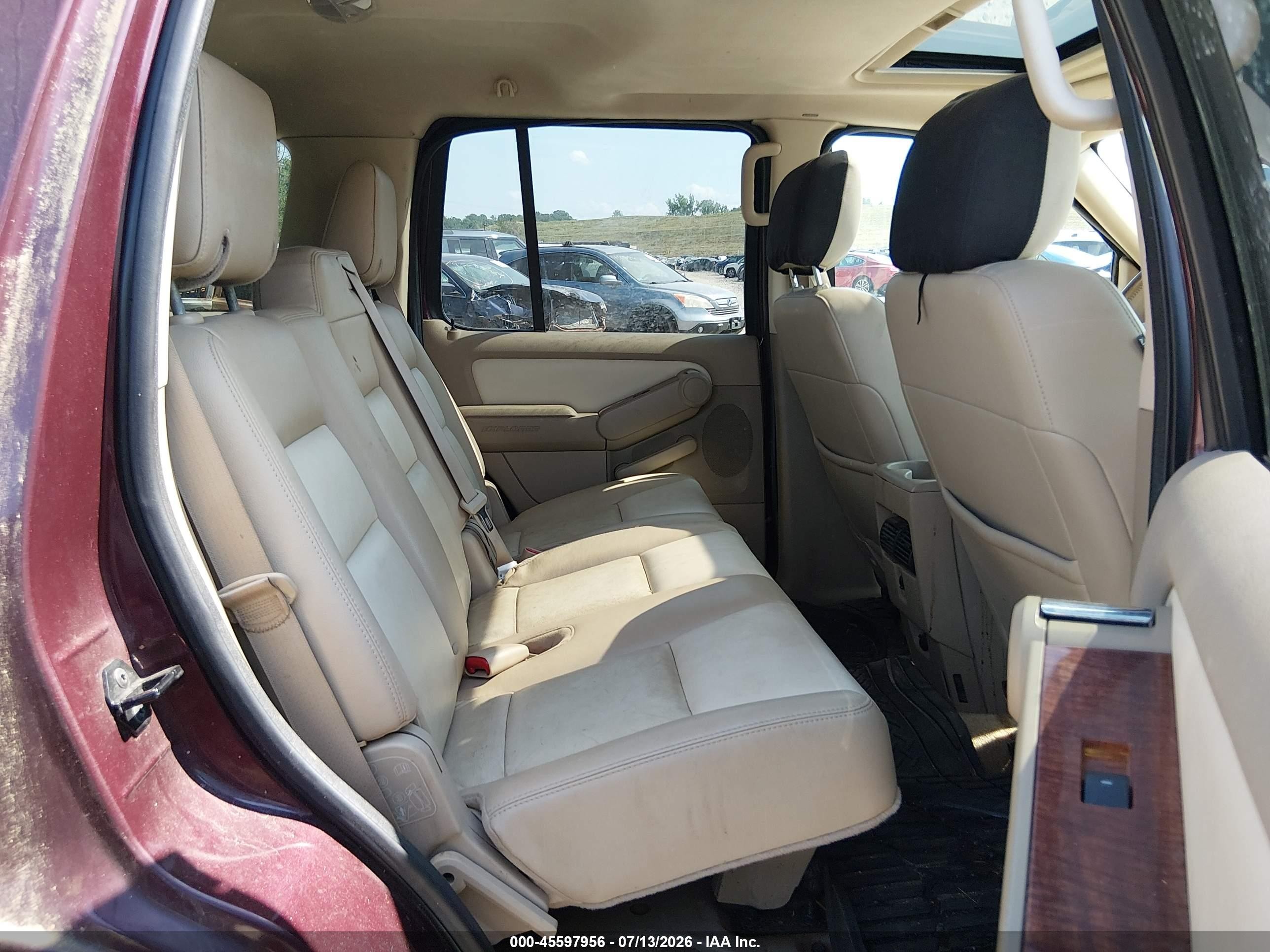 2008 Ford Explorer Eddie Bauer Red vin: 1FMEU74848UA08766