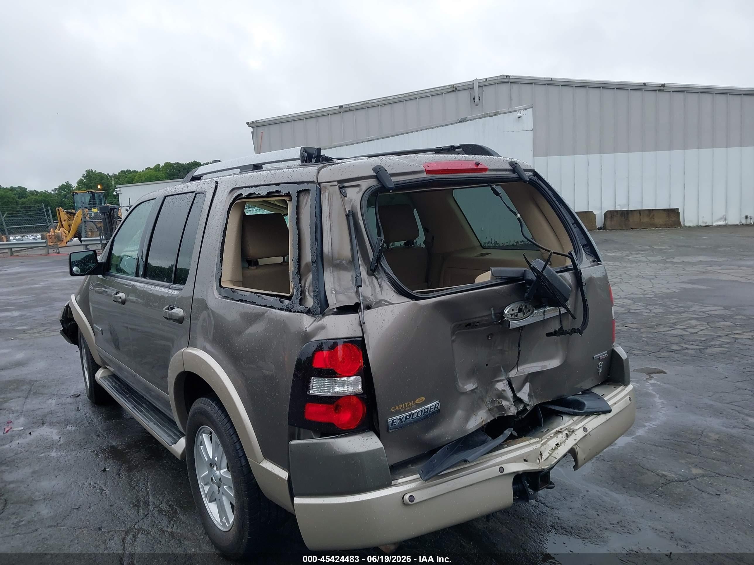 2006 Ford Explorer Eddie Bauer Gold vin: 1FMEU74896UB42024