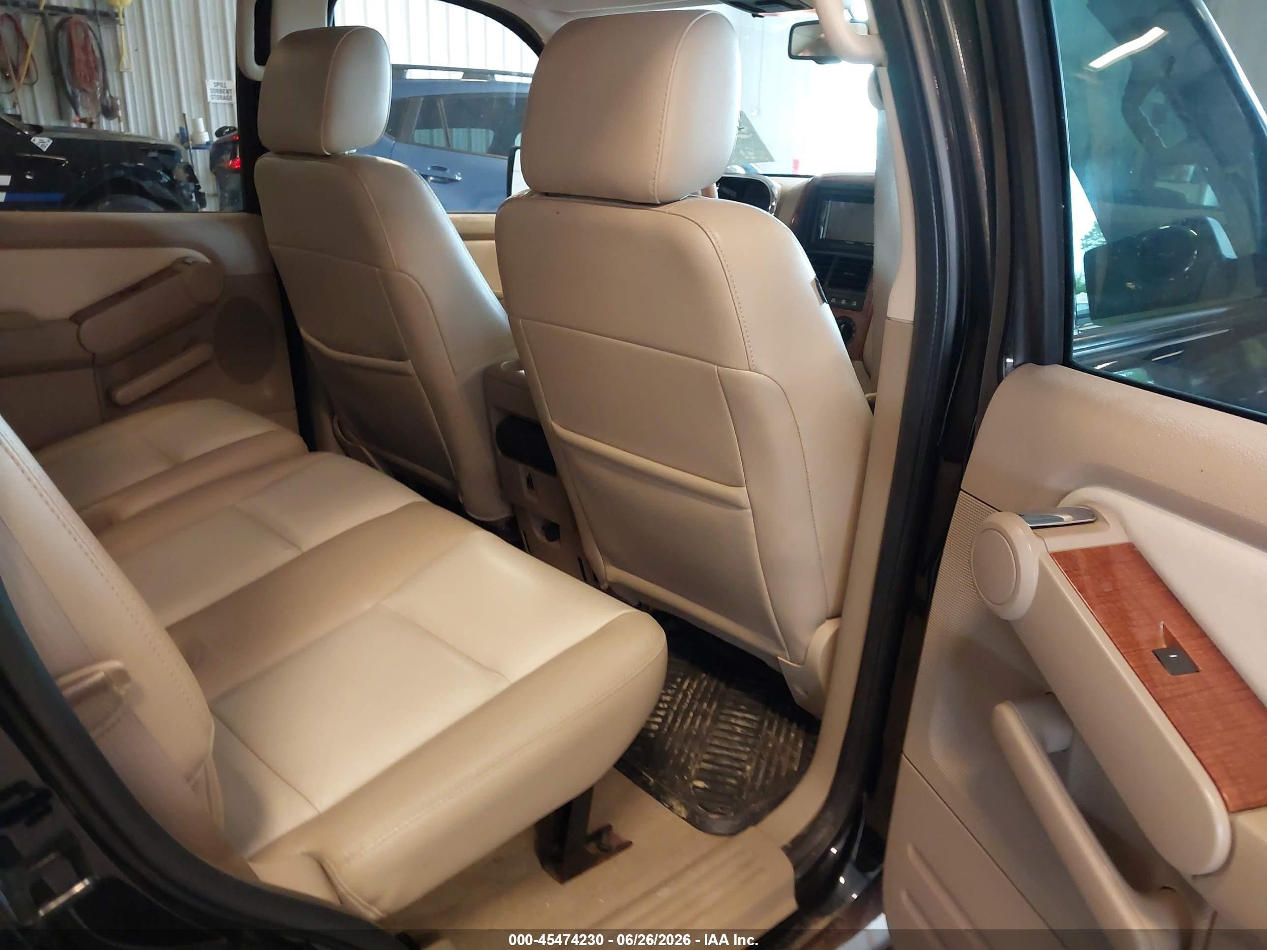 2007 Ford Explorer Eddie Bauer Black vin: 1FMEU74E07UA78978
