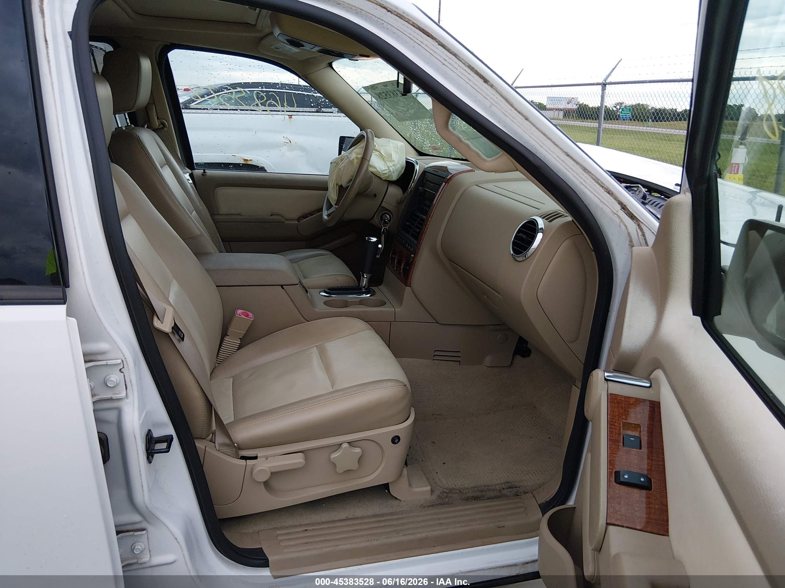 2007 Ford Explorer Eddie Bauer White vin: 1FMEU74E07UB16869