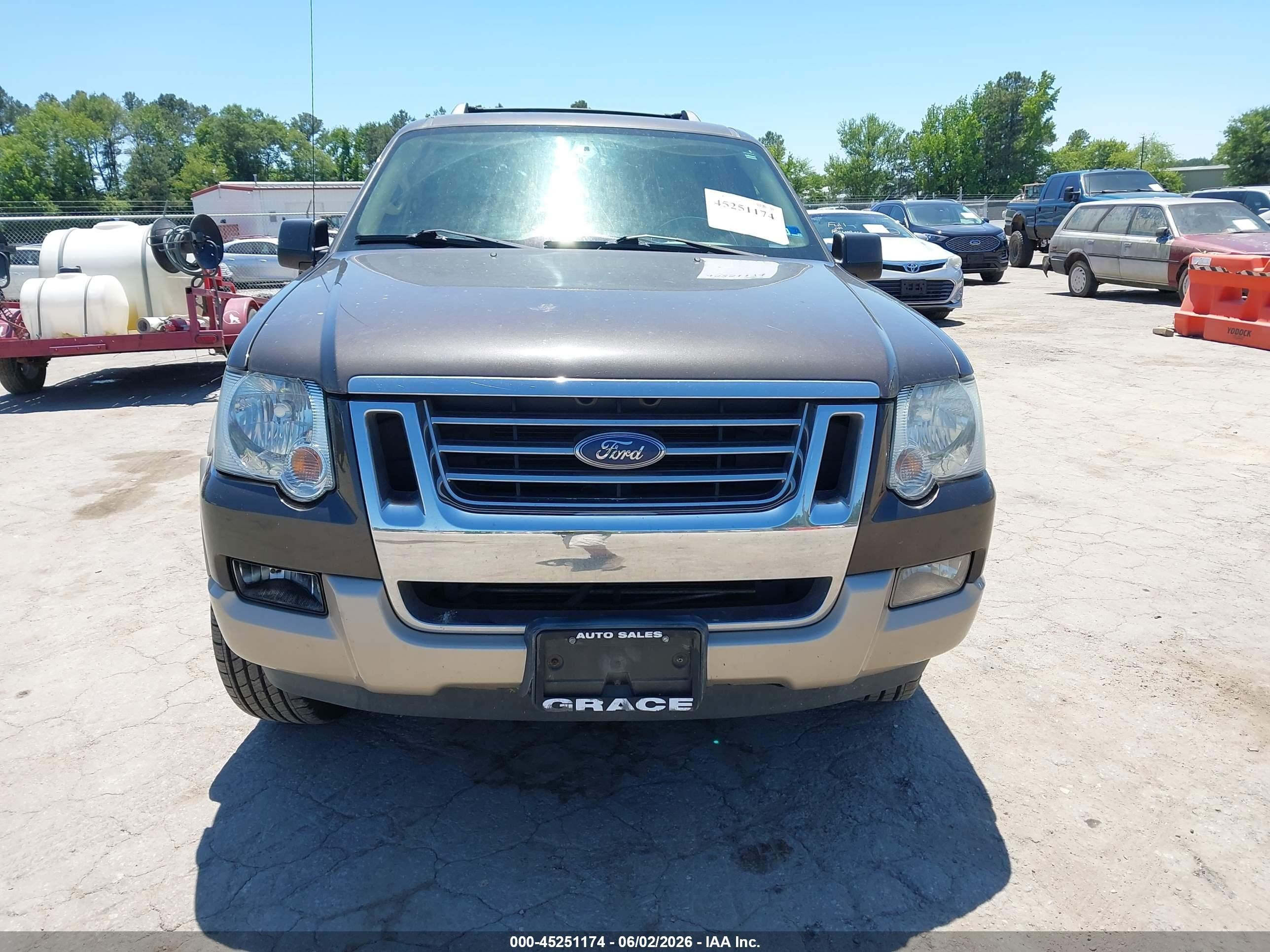 2006 Ford Explorer Eddie Bauer Brown vin: 1FMEU74E16UA44109