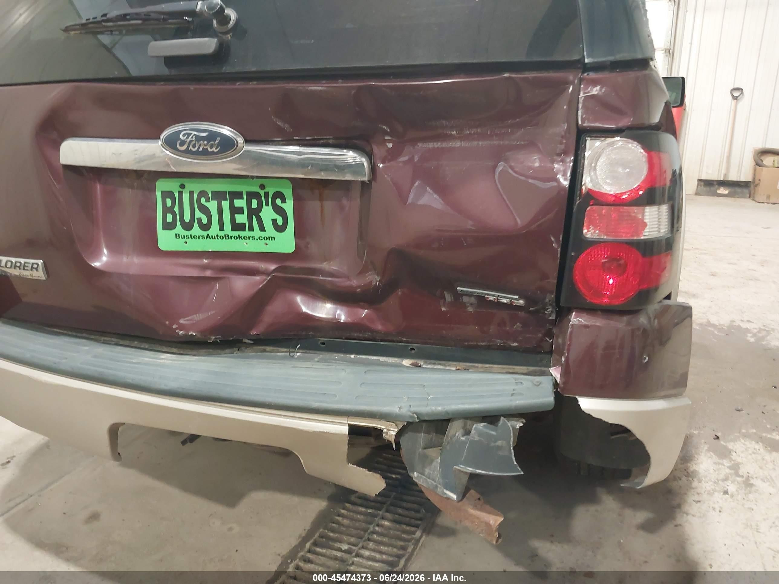 2007 Ford Explorer Eddie Bauer Maroon vin: 1FMEU74E17UB04097