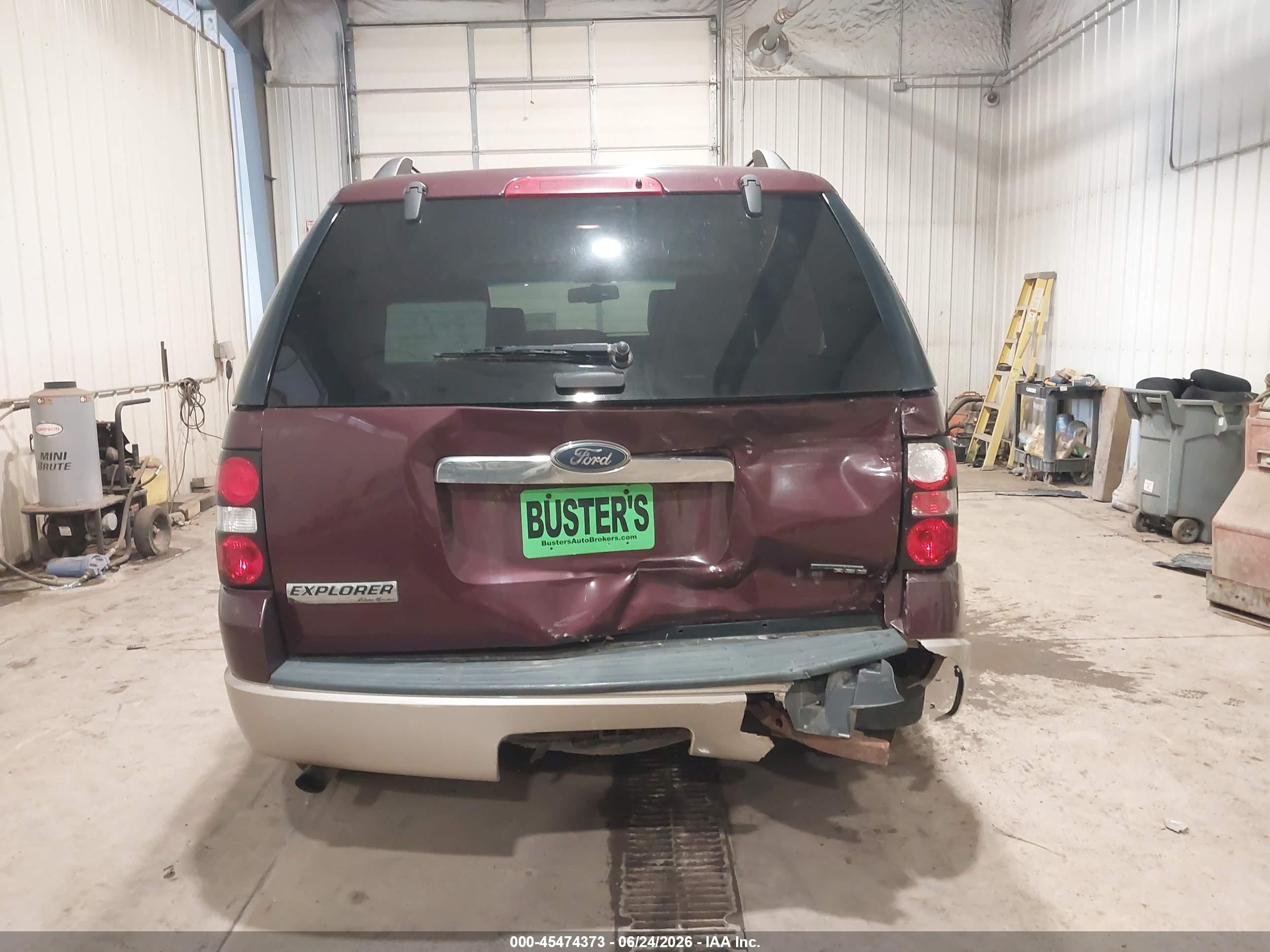 2007 Ford Explorer Eddie Bauer Maroon vin: 1FMEU74E17UB04097