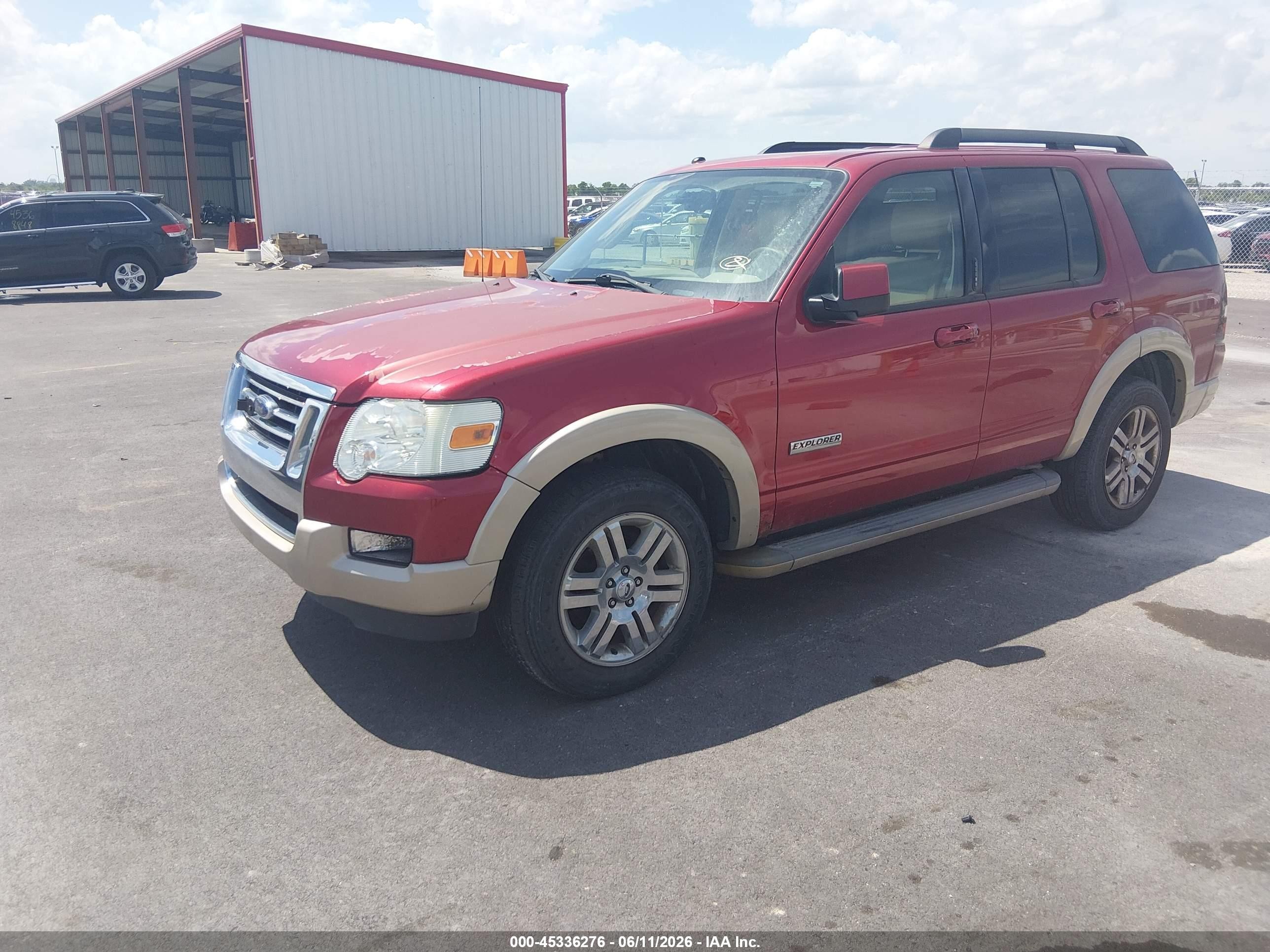 2008 Ford Explorer Eddie Bauer Red vin: 1FMEU74E18UA64962